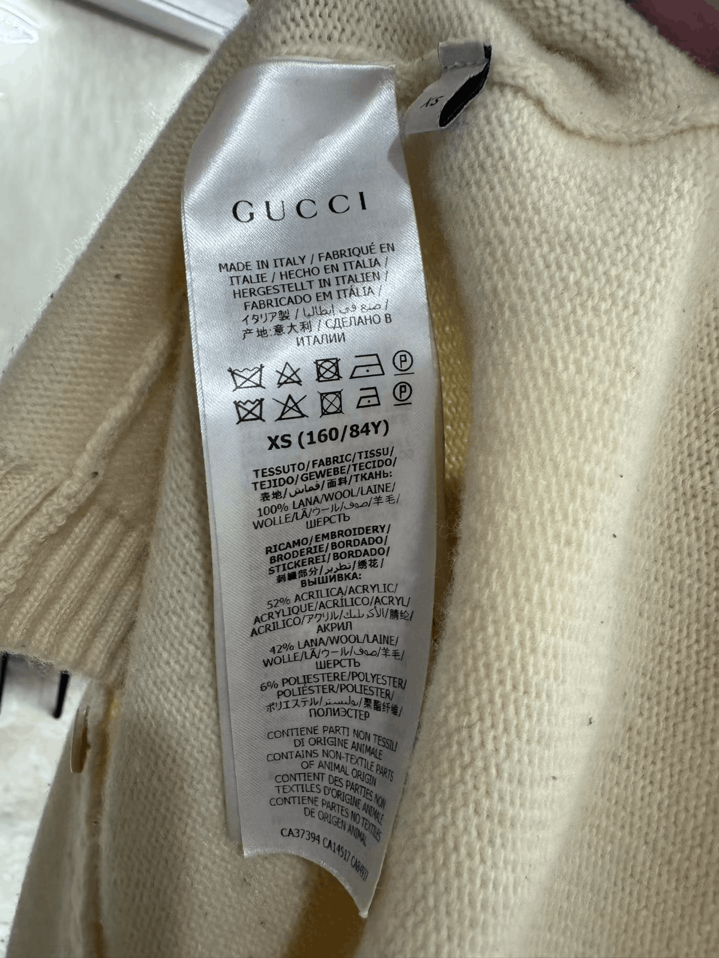 Gucci Gucci Classic Beige Wool Cardigan Size XS / US 0-2 / IT 36-38 - 3 Thumbnail