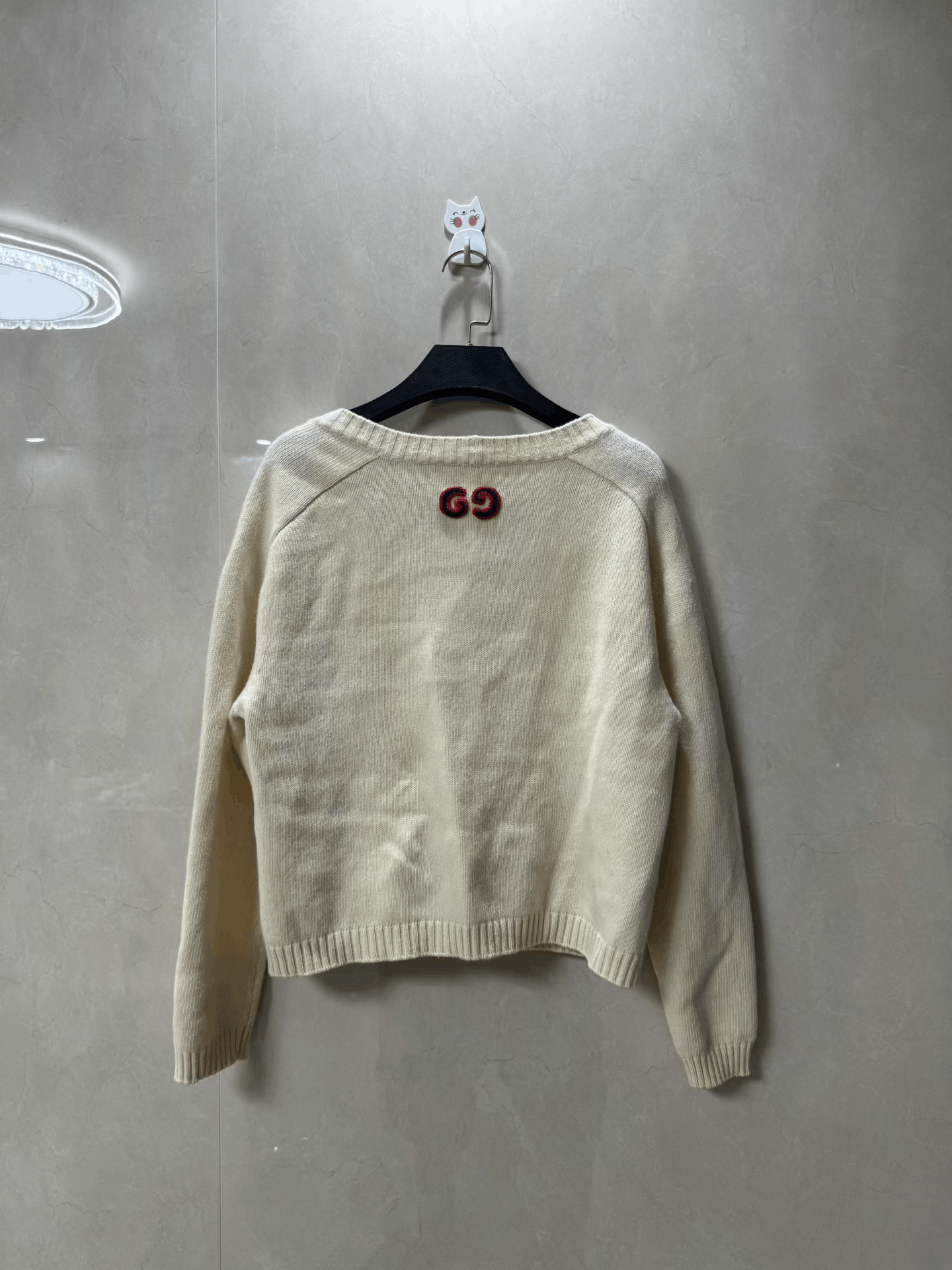 Gucci Gucci Classic Beige Wool Cardigan Size XS / US 0-2 / IT 36-38 - 2 Thumbnail