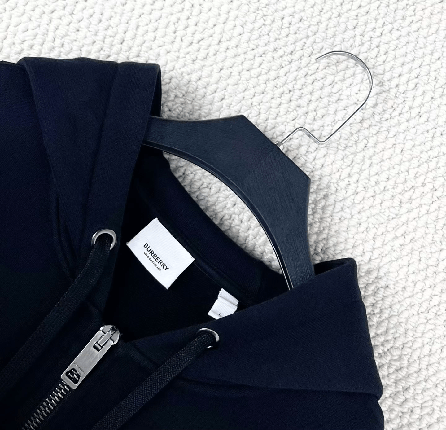 Burberry Burberry Black Gradient TB Logo Zip Hoodie Size US L / EU 52-54 / 3 - 3 Thumbnail
