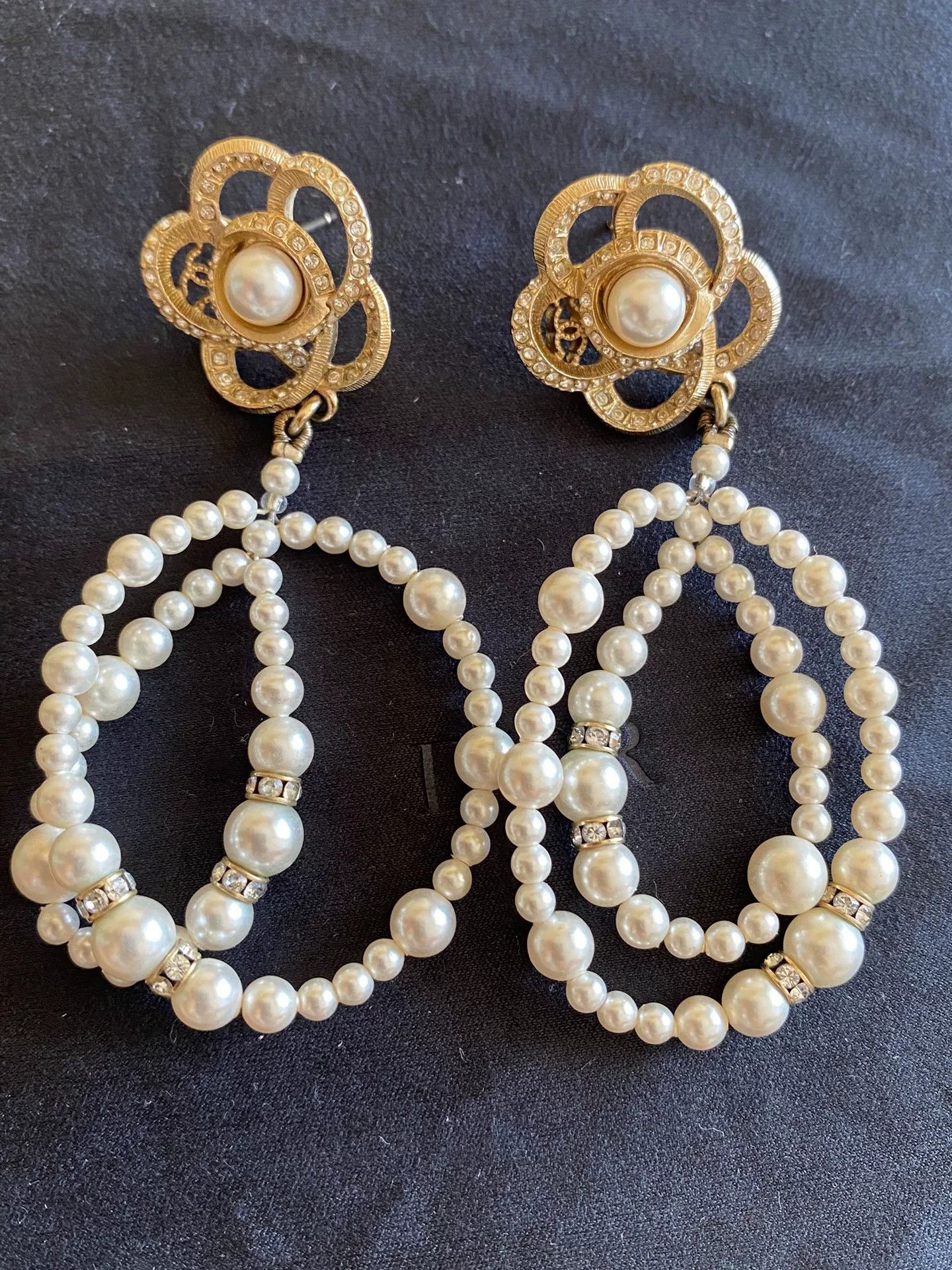Chanel Chanel Camellia Pearl Earrings Size ONE SIZE - 6 Thumbnail