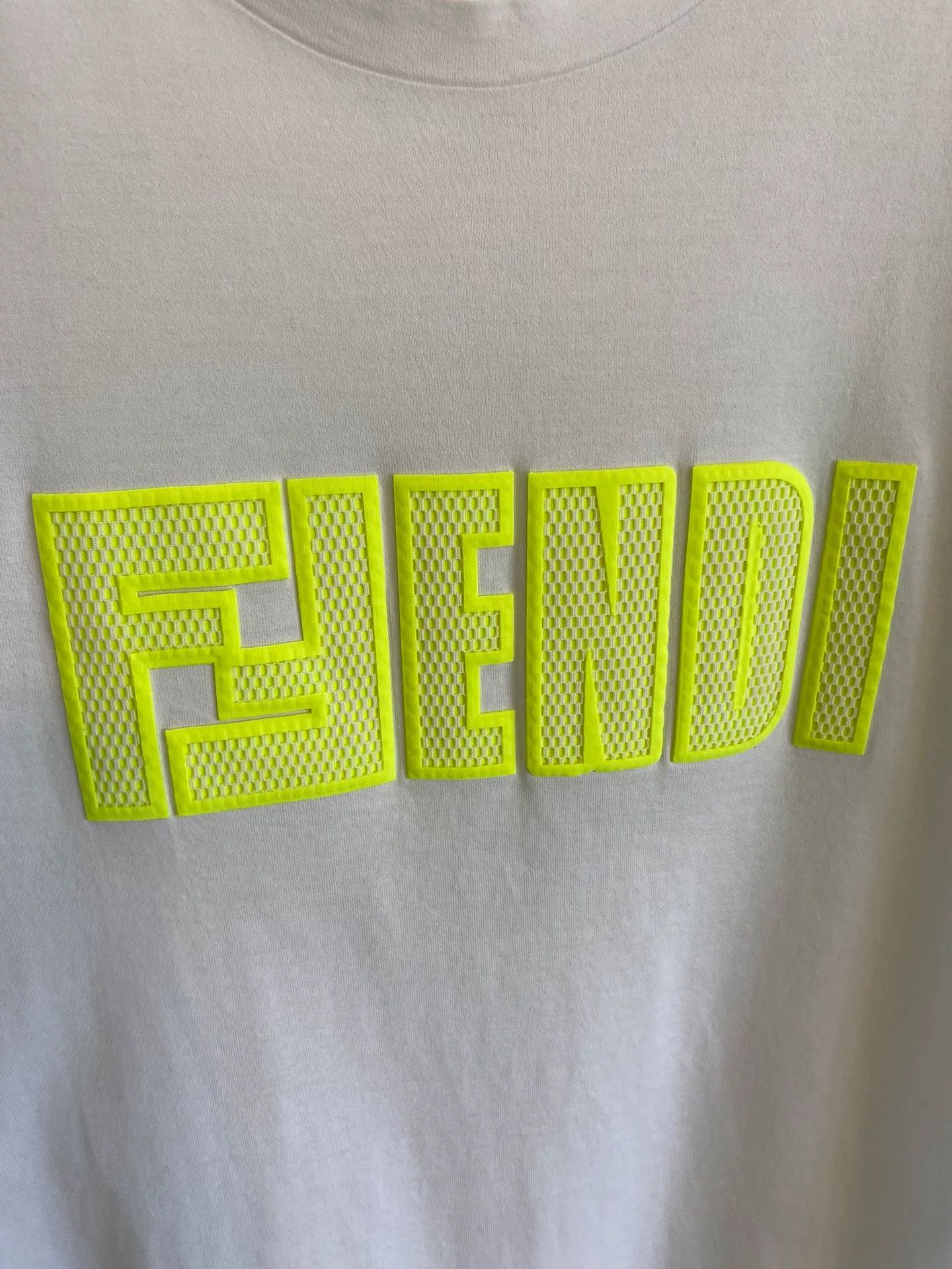 Fendi Fendi Yellow Logo Short-Sleeve T-Shirt Size US L / EU 52-54 / 3 - 4 Thumbnail