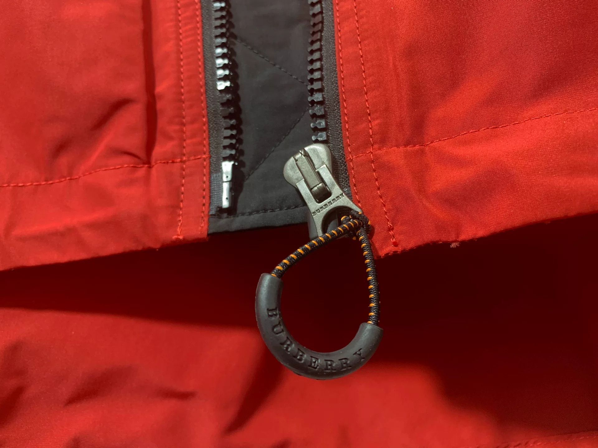 Burberry Burberry Men's Portable Hooded Jacket Size US XXL / EU 58 / 5 - 3 Thumbnail
