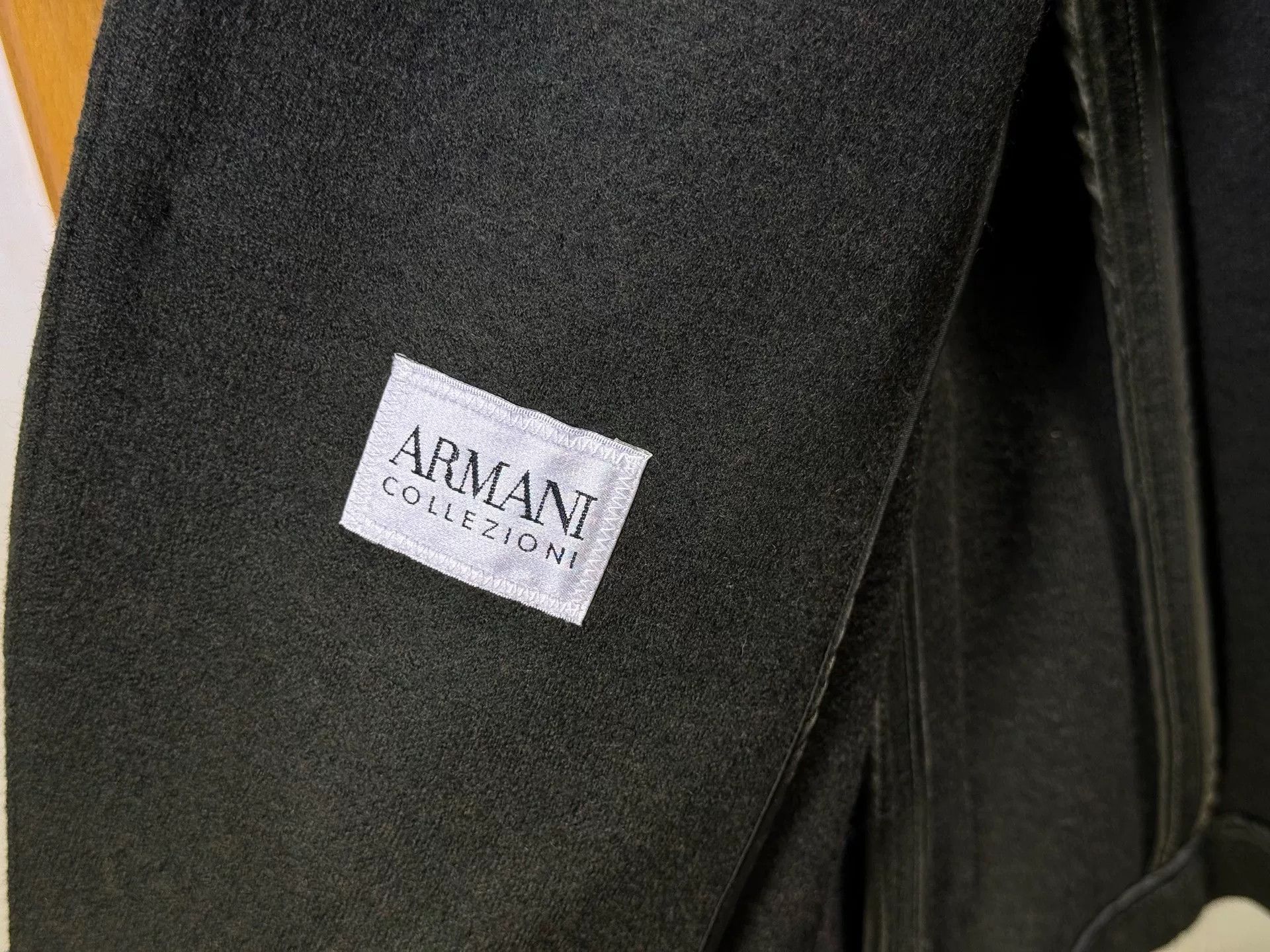 Armani Armani Men's Wool Business Casual Blazer Size US M / EU 48-50 / 2 - 6 Thumbnail