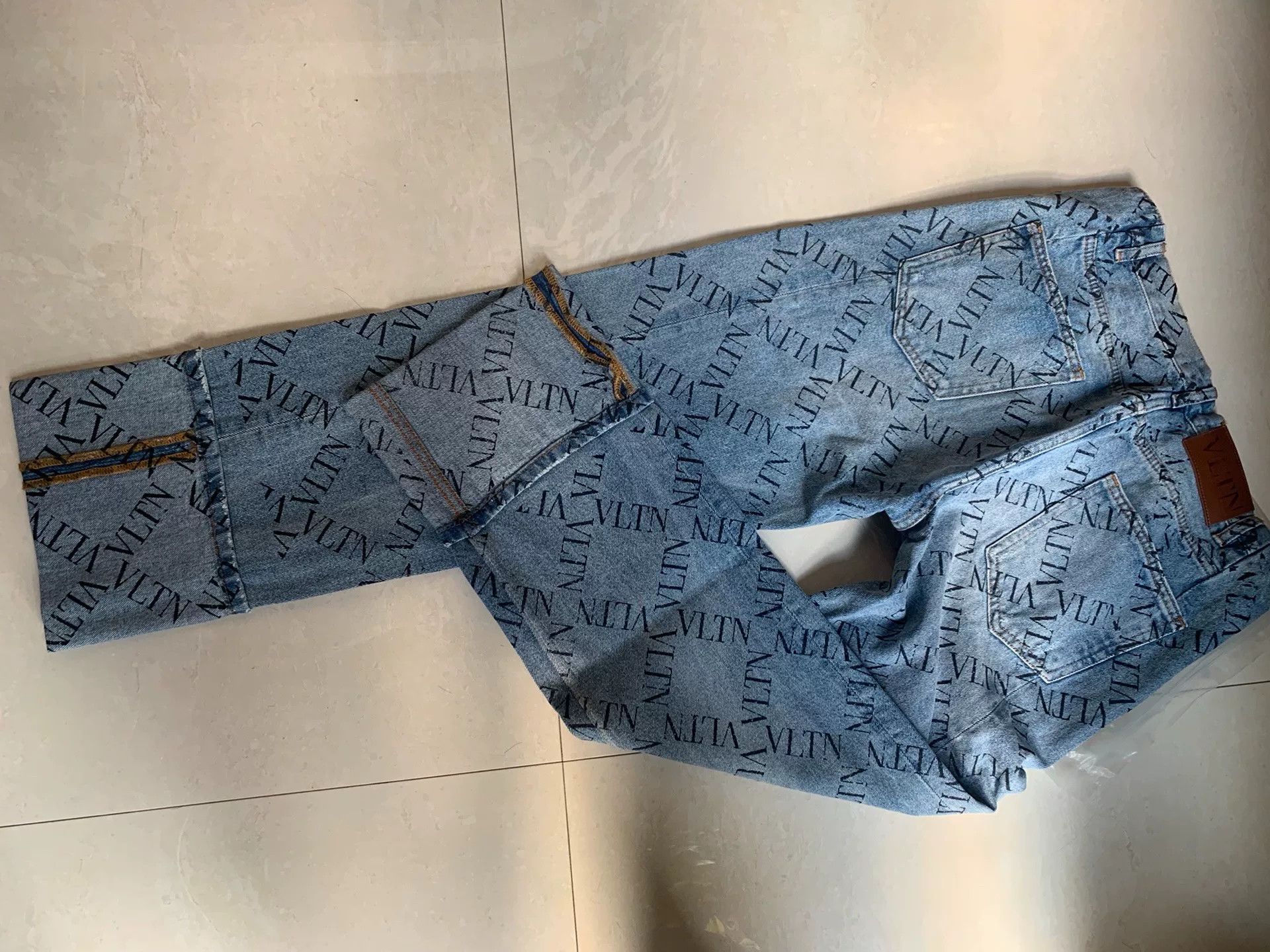 Valentino VALENTINO Men's Denim Pants Size US 34 / EU 50 - 8 Thumbnail