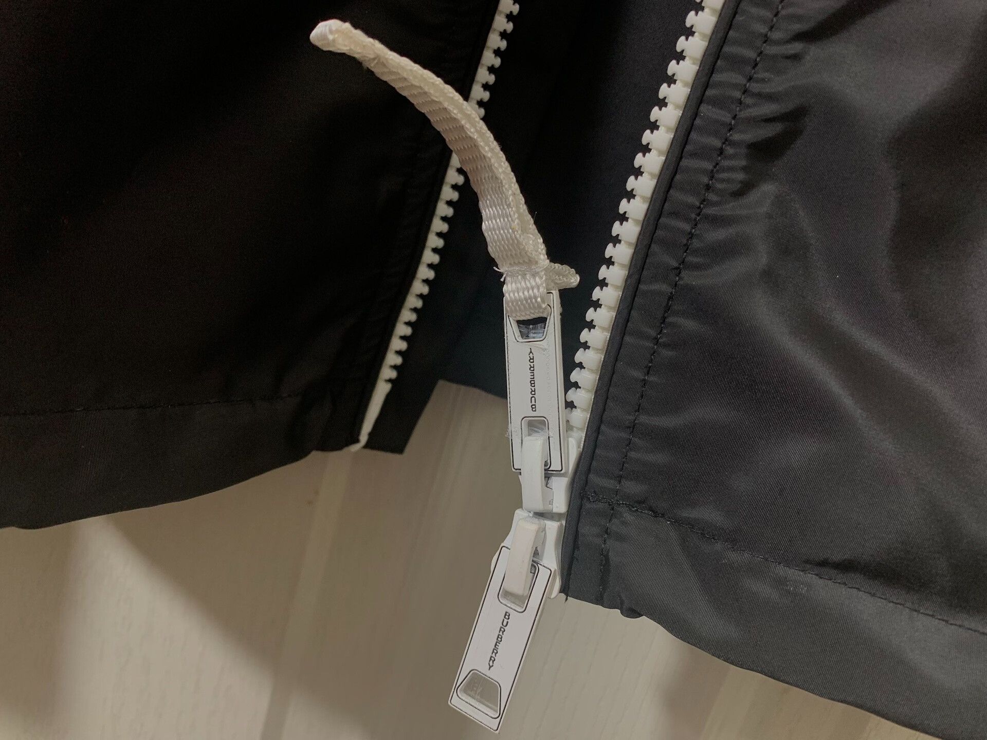 Burberry Burberry Men's Spring Autumn Windbreaker Jacket Size US M / EU 48-50 / 2 - 4 Thumbnail