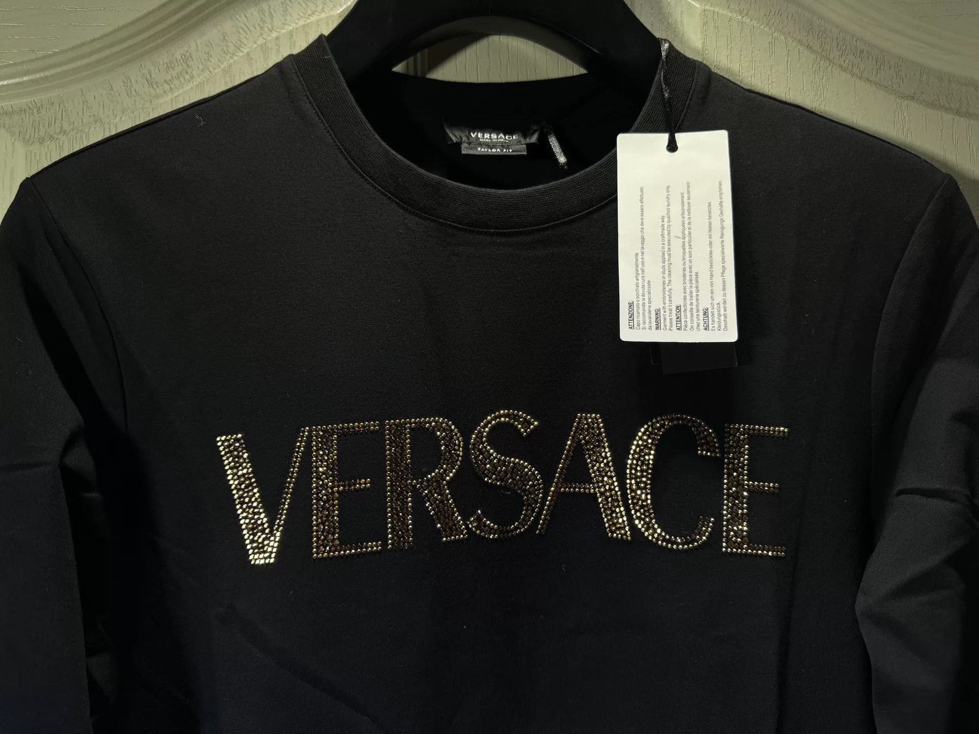 Versace Versace Men's Round Neck Long-Sleeve T-Shirt Size US M / EU 48-50 / 2 - 3 Thumbnail