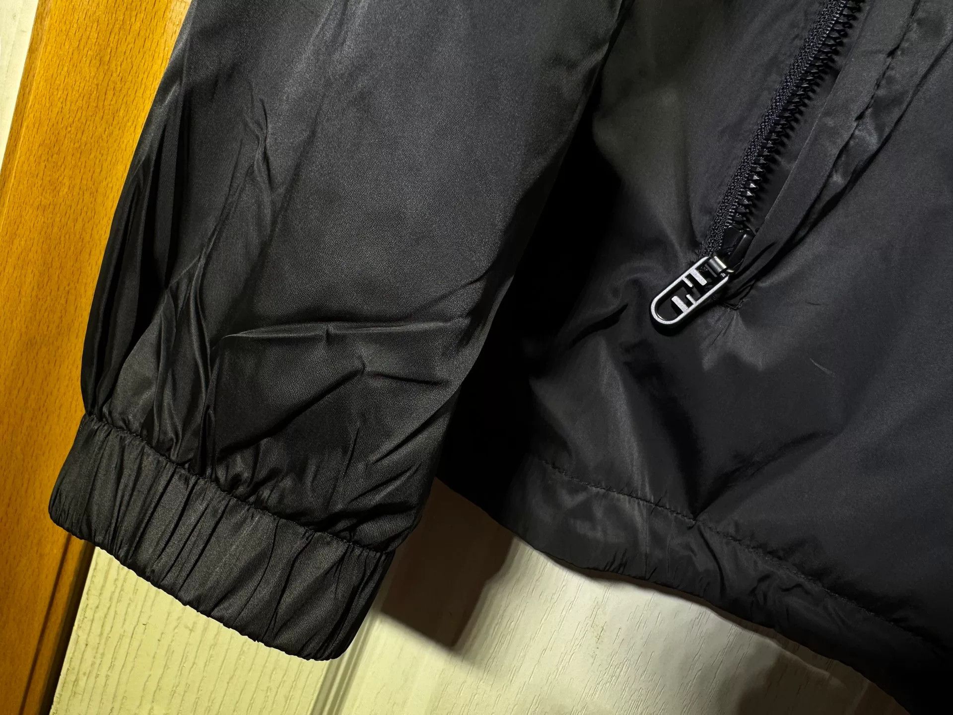 Fendi Fendi Men's Reversible Hooded Lightweight Jacket Size US M / EU 48-50 / 2 - 5 Thumbnail