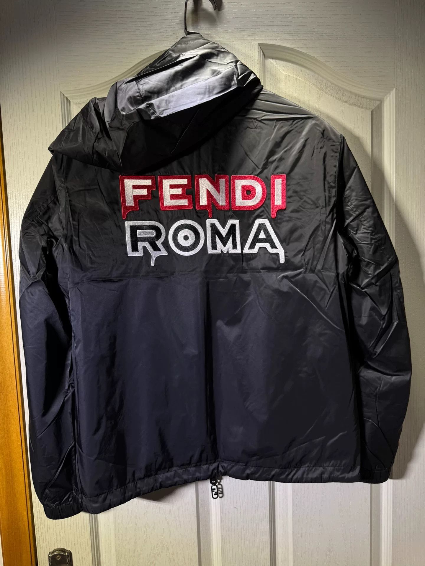 Fendi Fendi Men's Reversible Hooded Lightweight Jacket Size US M / EU 48-50 / 2 - 7 Thumbnail