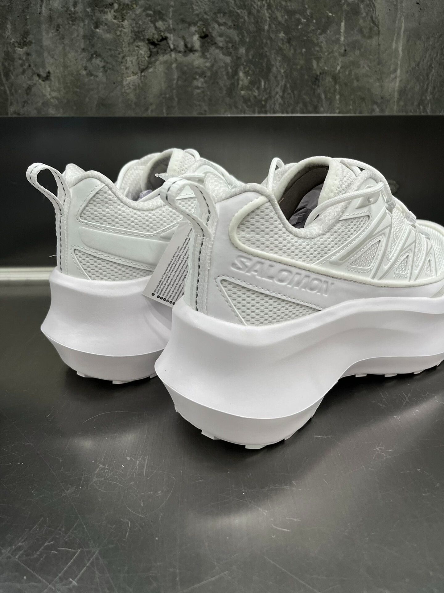 Salomon CDG Salomon White XT6 Elevated Sneakers Size US 6.5 / IT 36.5 - 3 Thumbnail