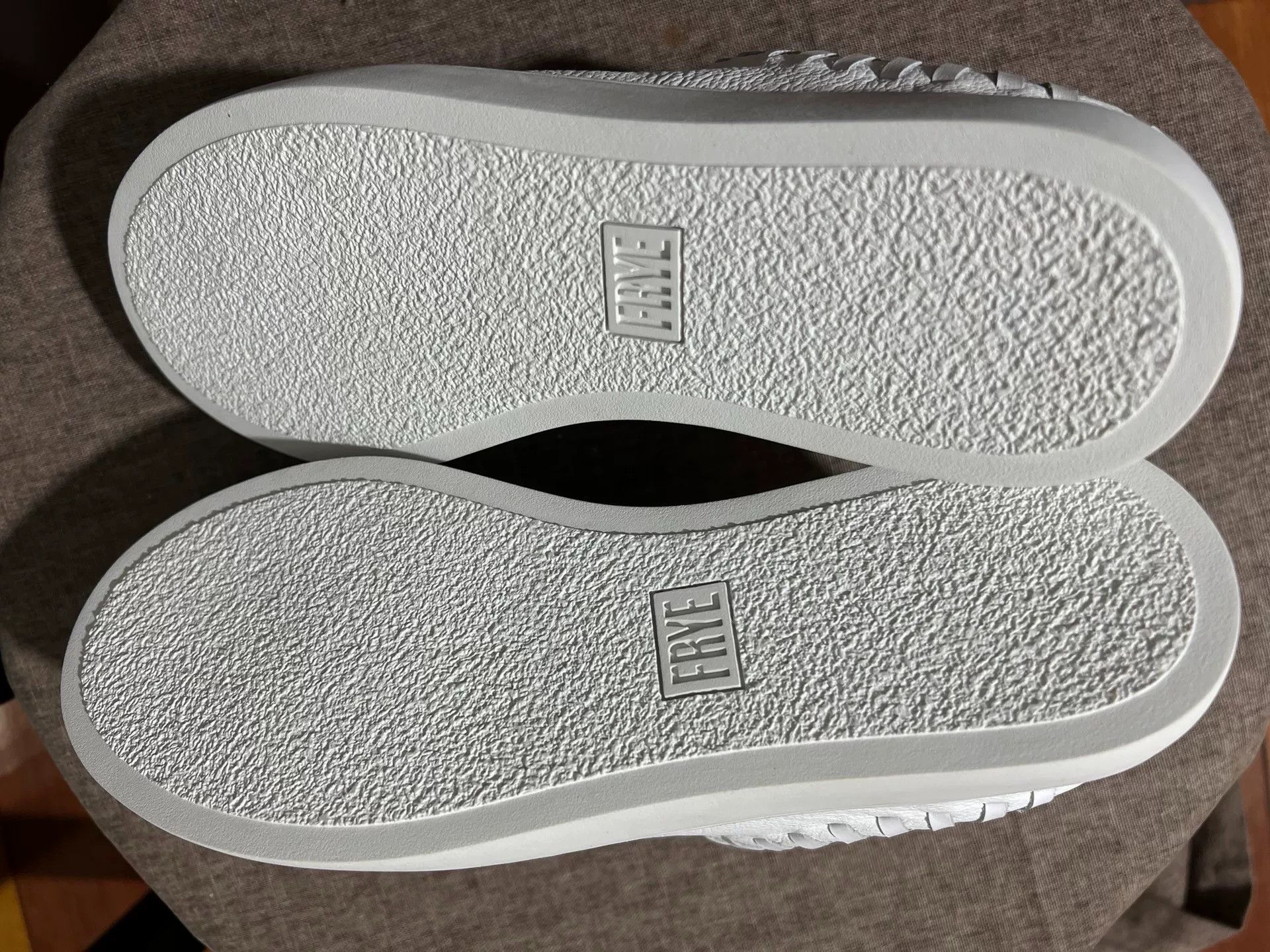Frye FRYE Women's Sporty Casual Shoes Size US 6 / IT 36 - 8 Thumbnail