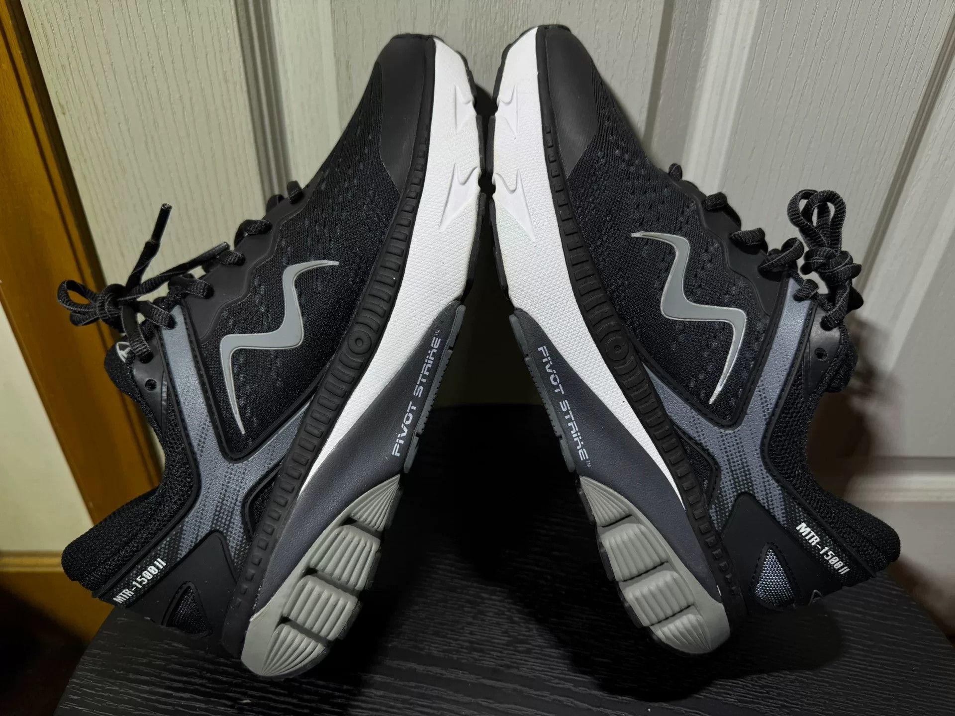 MBT MBT Men's Spring Autumn Running Shoes Size US 7 / EU 40 - 4 Thumbnail