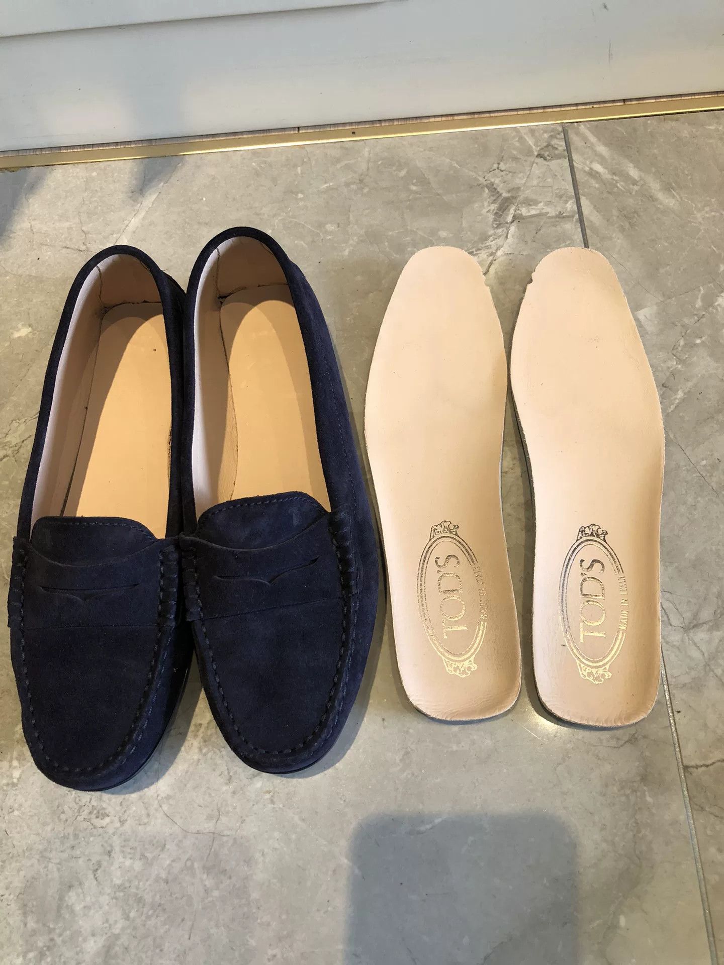 Tod's TOD'S Women's Handcrafted Loafers Size US 5 / IT 35 - 2 Thumbnail