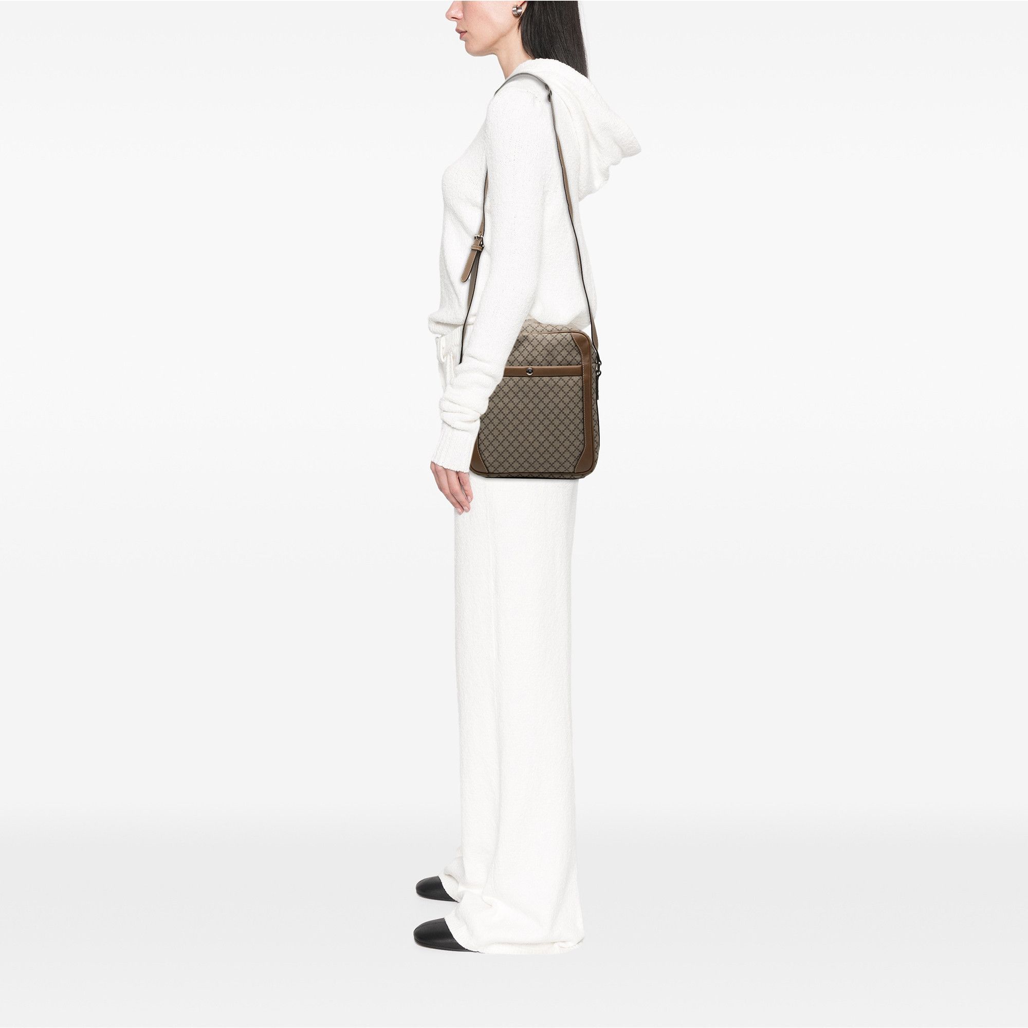 Gucci Gucci Diamante Coated Canvas Zip Crossbody Size ONE SIZE - 7 Thumbnail