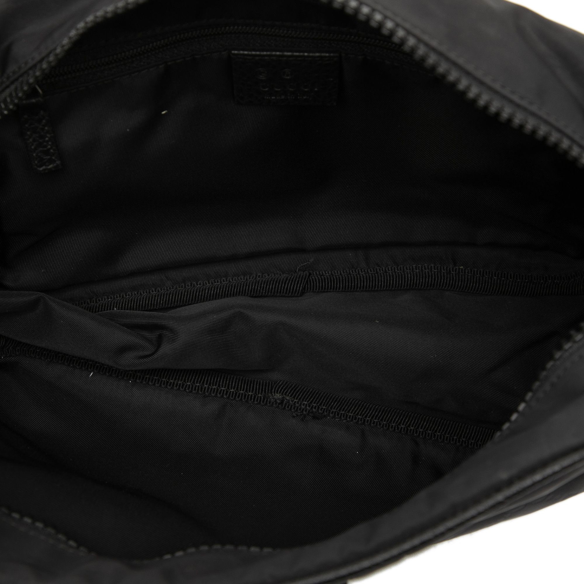 Gucci Gucci GG Nylon Toiletry Pouch Size ONE SIZE - 4 Thumbnail