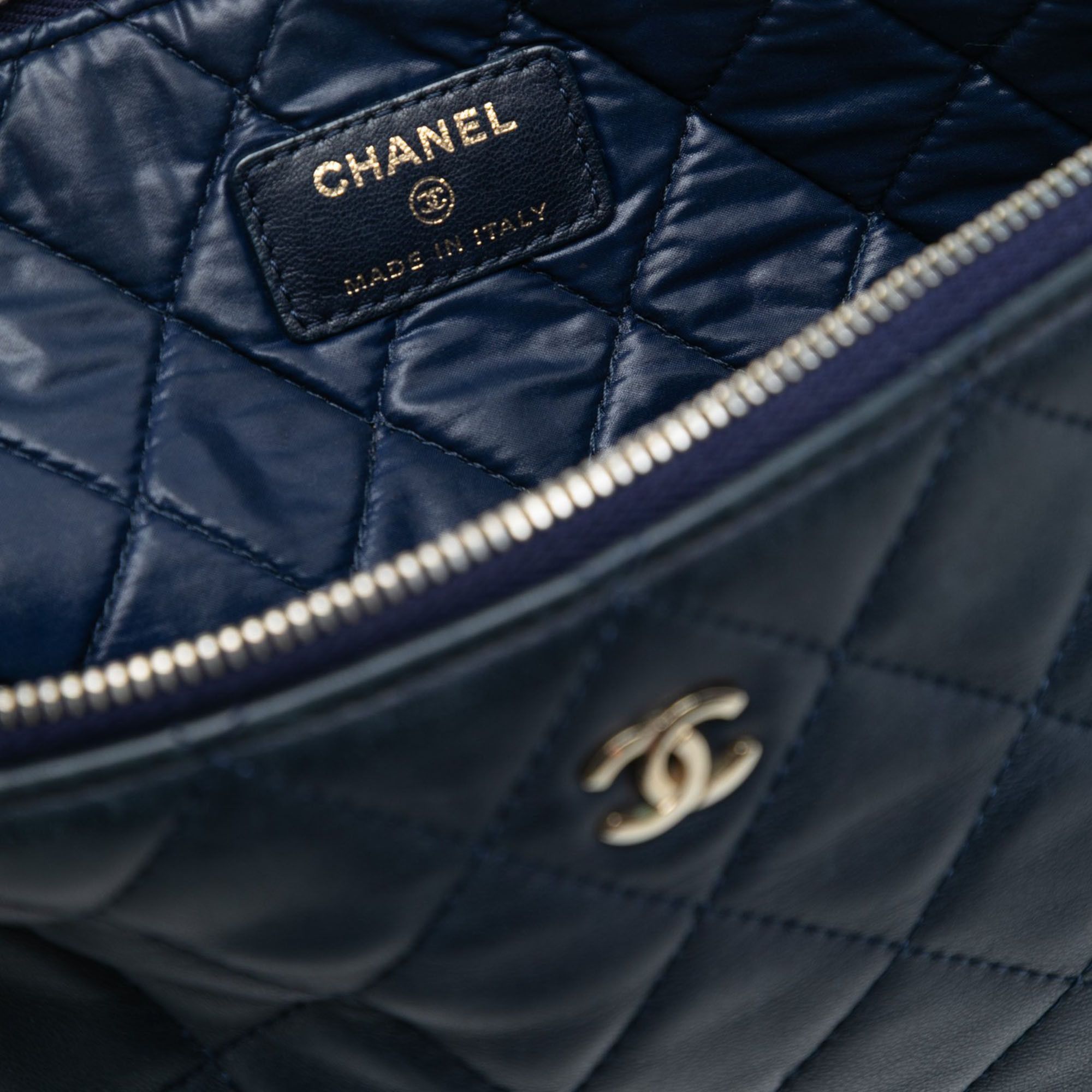 Chanel Chanel Medium Quilted Lambskin Casino Beauty O Case Clutch Size ONE SIZE - 5 Thumbnail