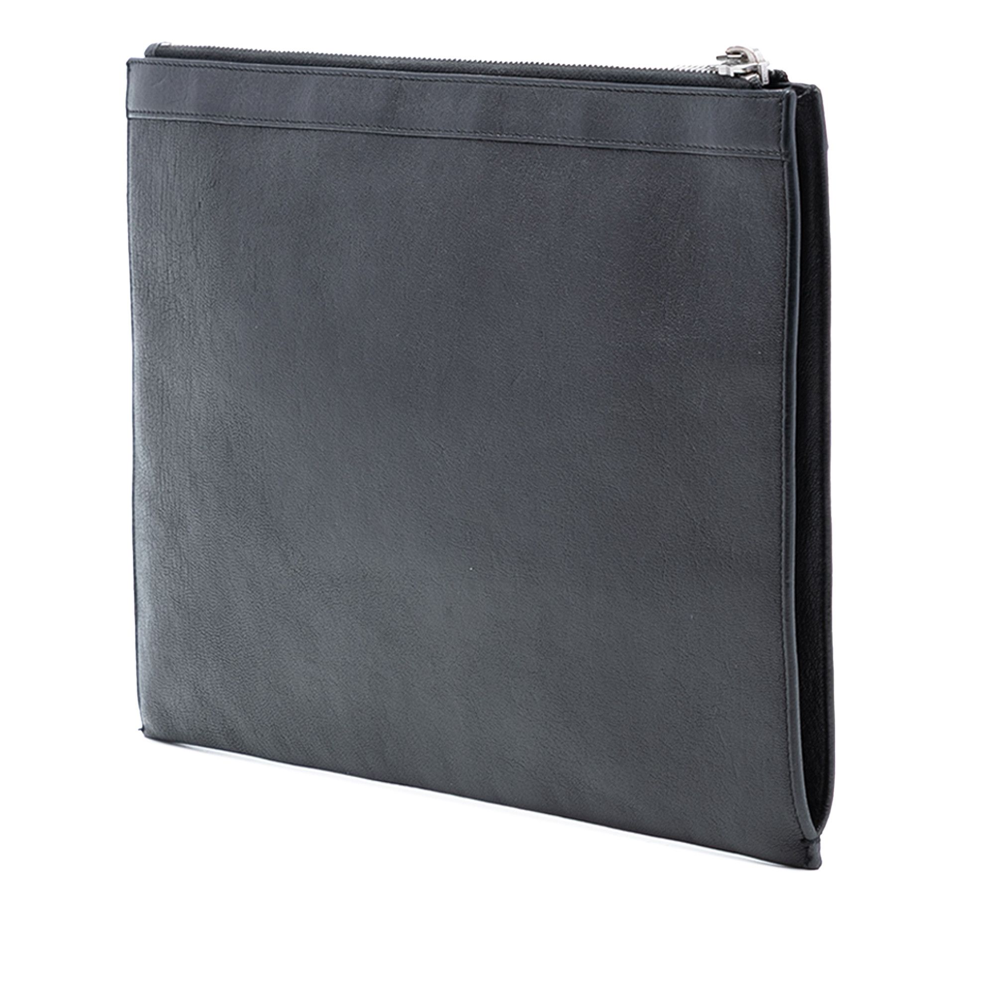 Yves Saint Laurent Yves Saint Laurent Studded Leather Clutch Size ONE SIZE - 2 Thumbnail