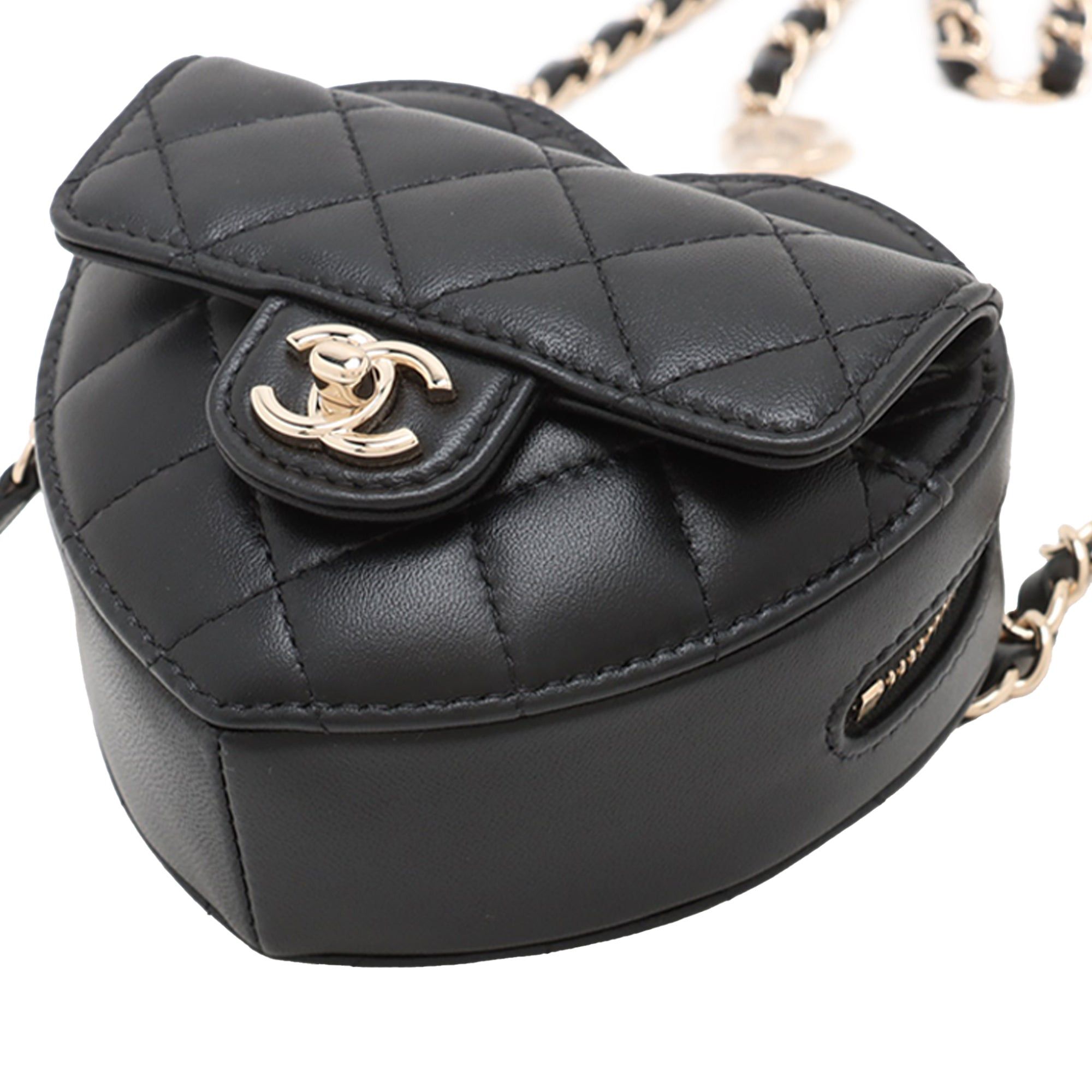 Chanel Mini Lambskin CC in Love Heart Belt Bag Size ONE SIZE - 3 Thumbnail