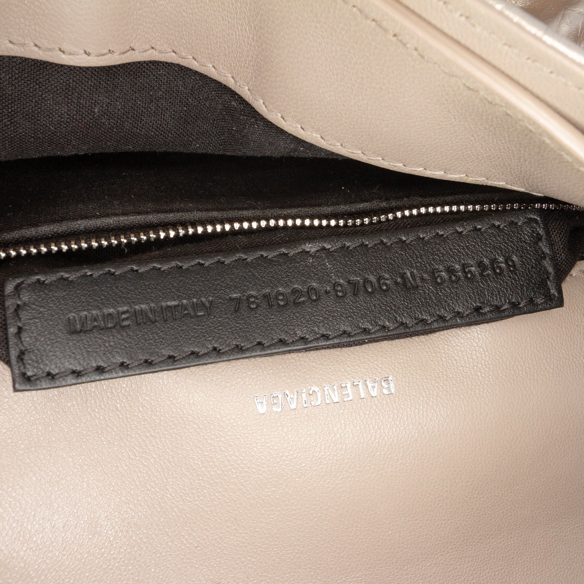 Balenciaga Small Metallic Calfskin Crush Chain Shoulder Bag Size ONE SIZE - 5 Thumbnail