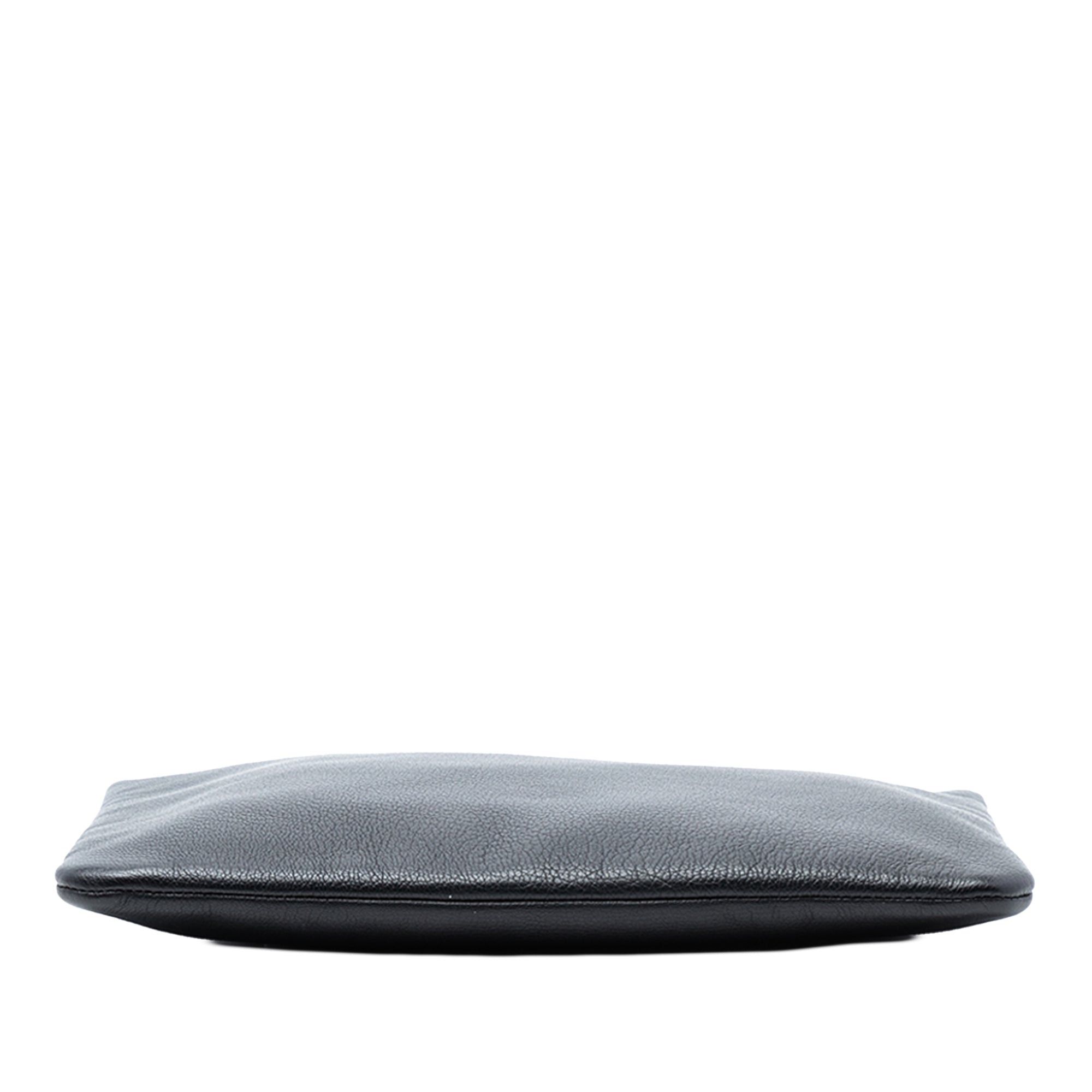 Chanel Medium Goatskin Lucky Clover O Case Clutch Size ONE SIZE - 3 Thumbnail