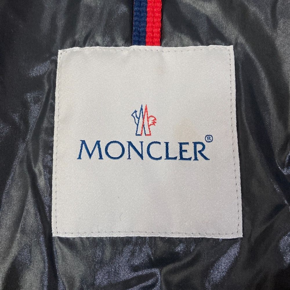 Moncler Moncler Moncler BERRIAT Quilted Down Jacket Textile Outerwear BERRIAT DUTY FREE for USA Size ONE SIZE - 7 Thumbnail