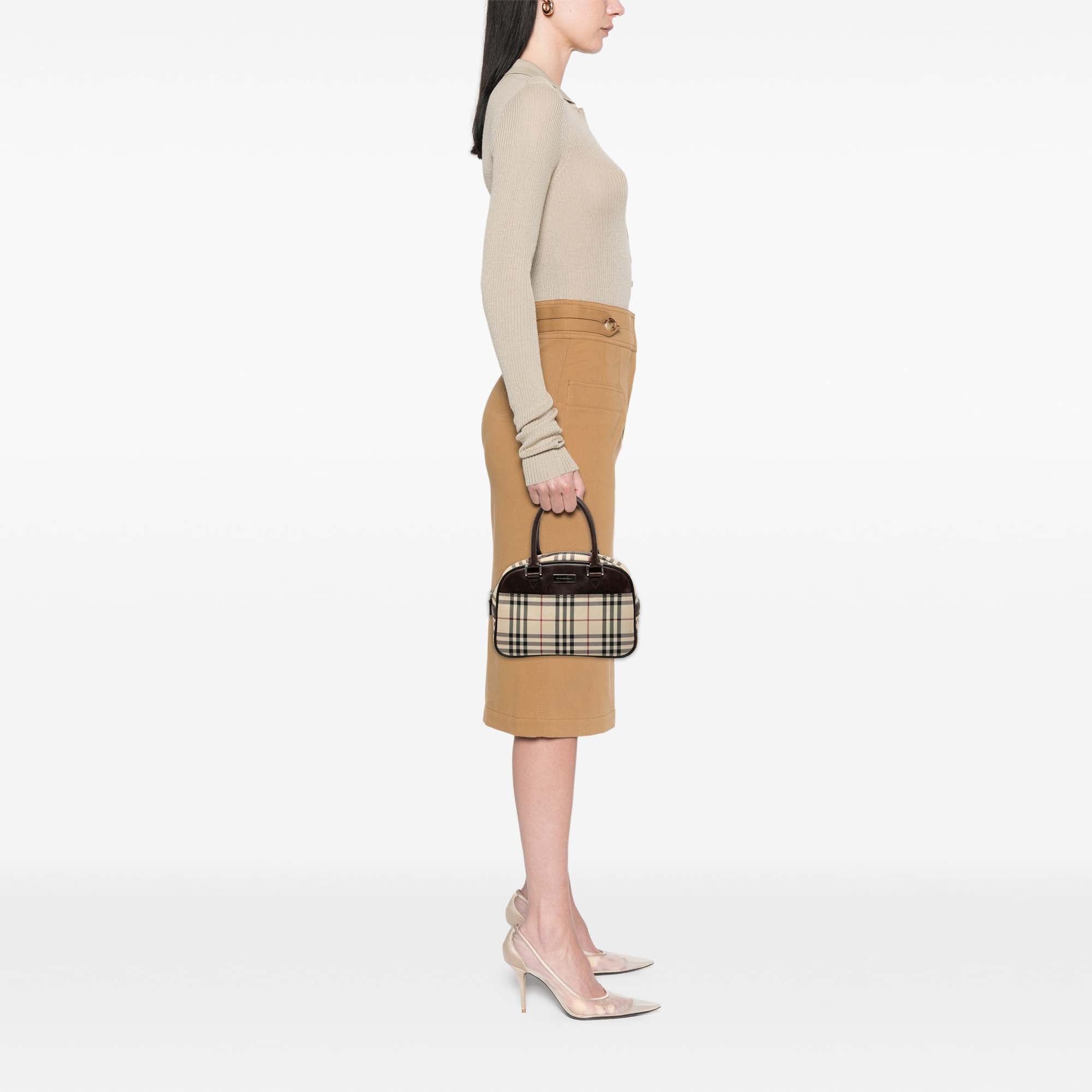 Burberry House Check Canvas Handbag Size ONE SIZE - 7 Thumbnail