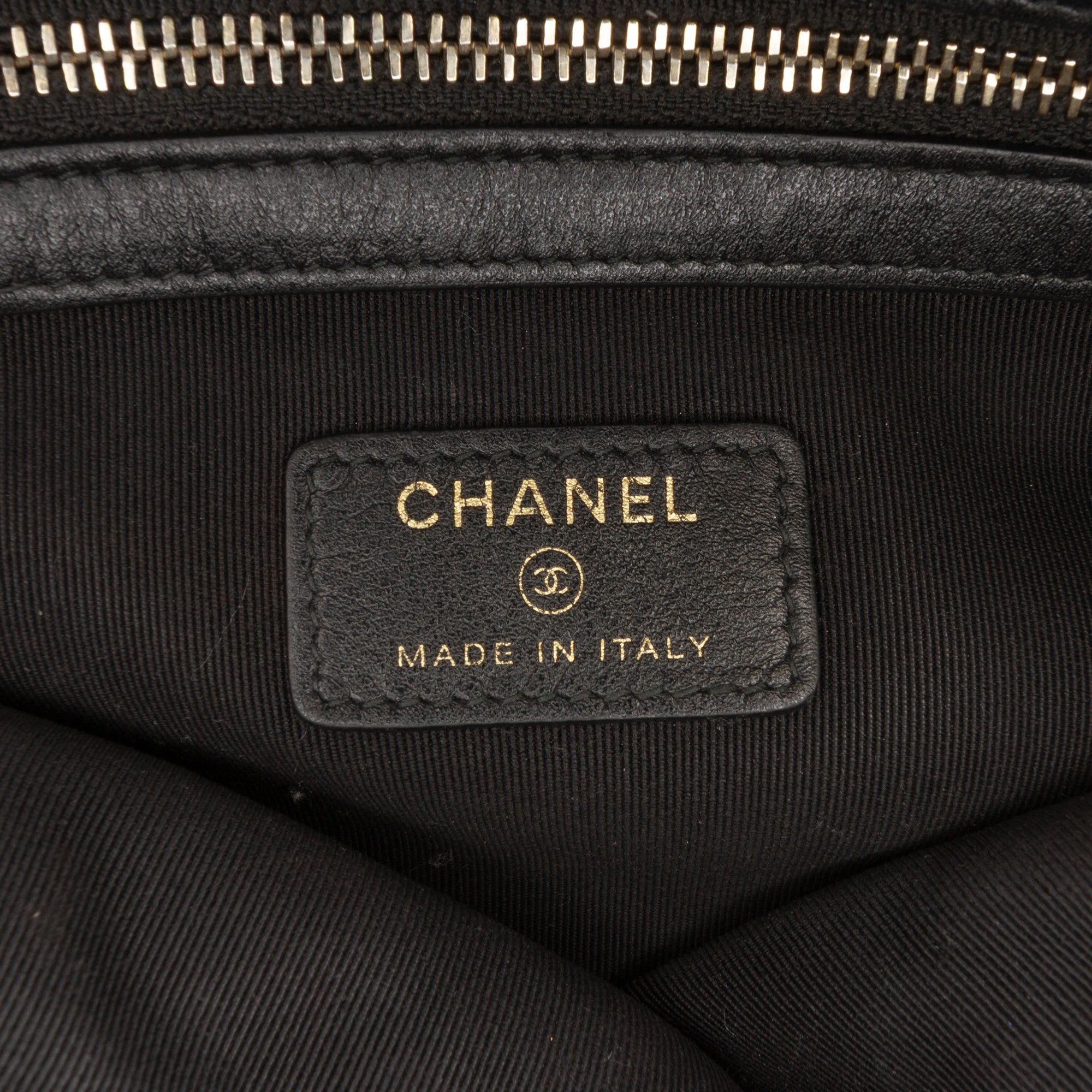 Chanel Medium Quilted Caviar Boy O Case Clutch Size ONE SIZE - 5 Thumbnail