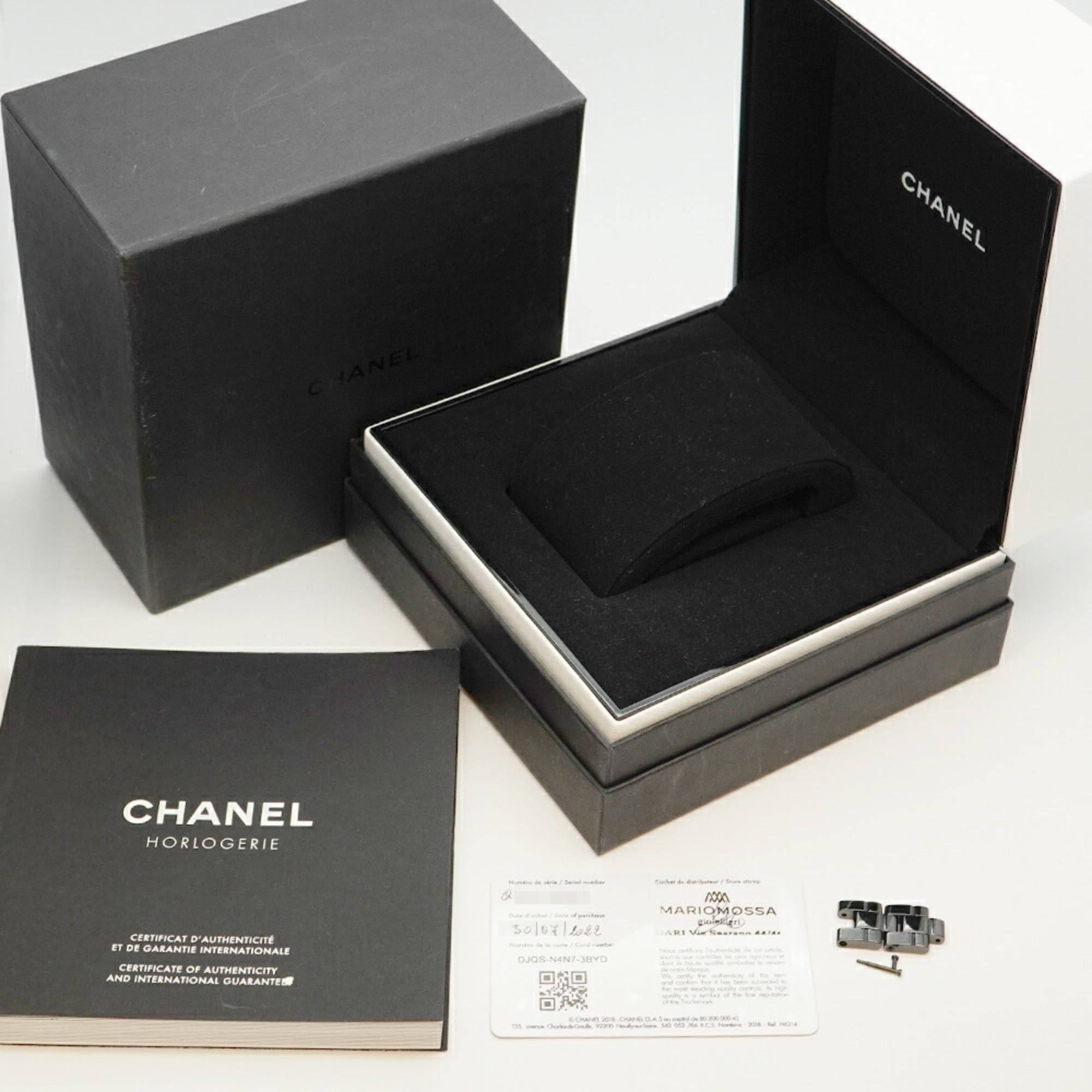 Chanel J12 H5701 Black Dial Women's Watch