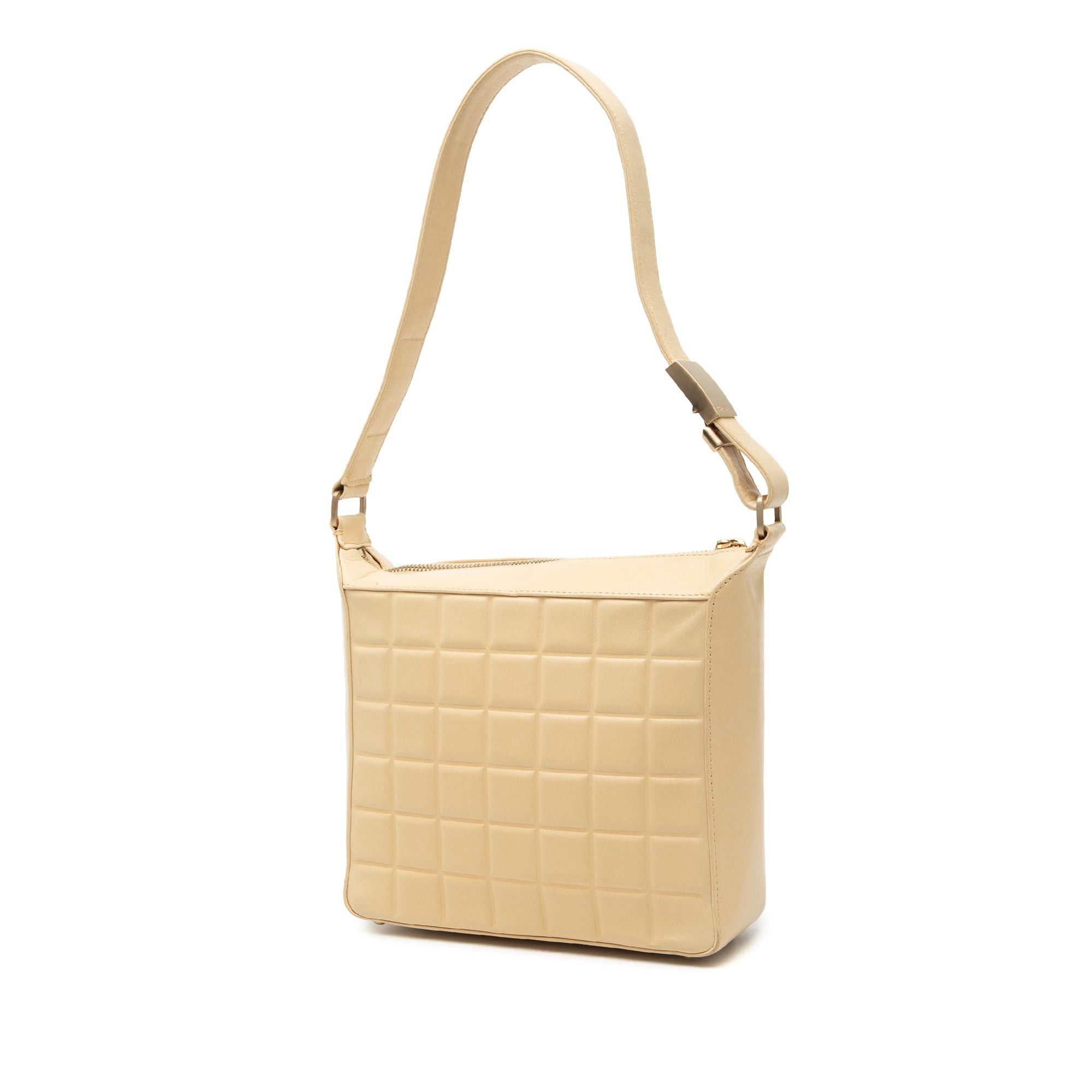 Chanel CC Chocolate Bar Lambskin Shoulder Bag Size ONE SIZE - 2 Thumbnail