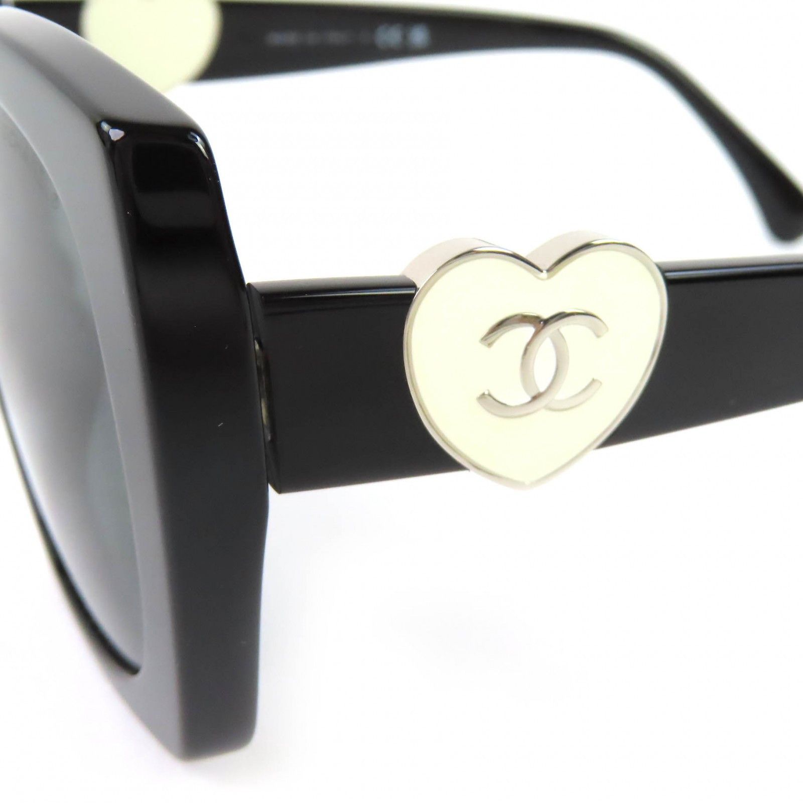 Chanel Chanel CHANEL COCO Mark Heart Square Shape Sunglasses Plastic / Synthetic Sunglasses 5519-A DUTY FREE for USA Size ONE SIZE - 8 Thumbnail