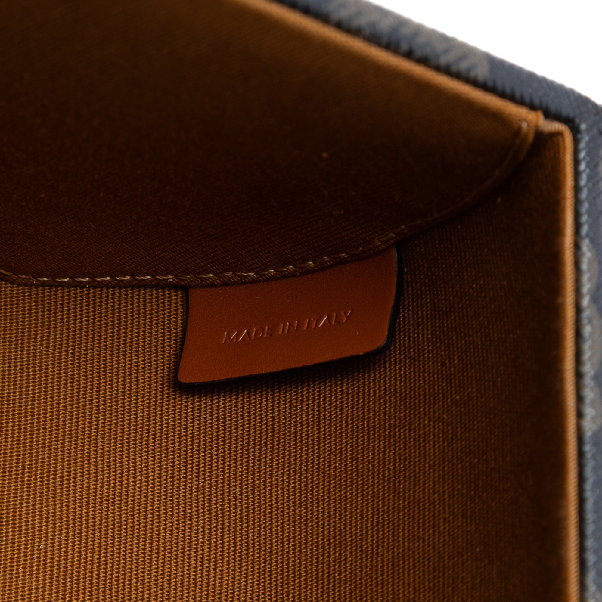 Celine Triomphe Coated Canvas Round Box Handbag Size ONE SIZE - 5 Thumbnail