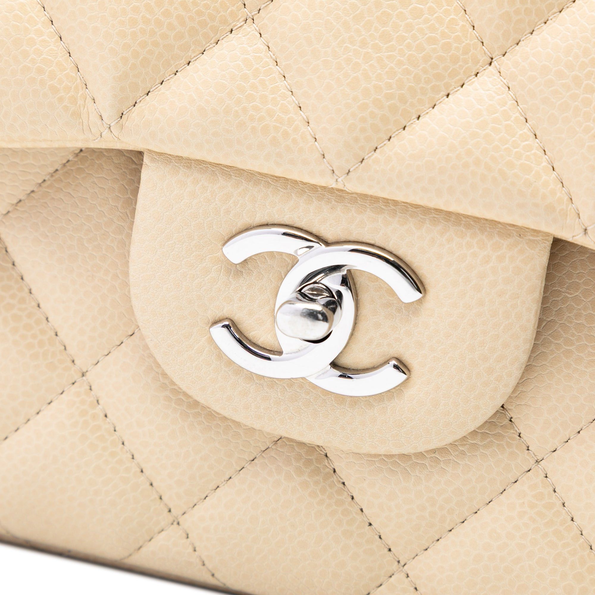 Chanel Jumbo Classic Caviar Double Flap Size ONE SIZE - 6 Thumbnail