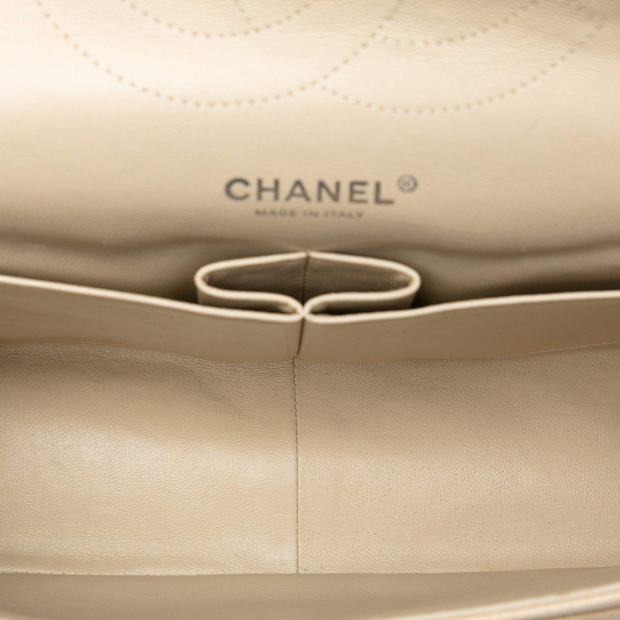 Chanel Jumbo Classic Caviar Double Flap Size ONE SIZE - 4 Thumbnail