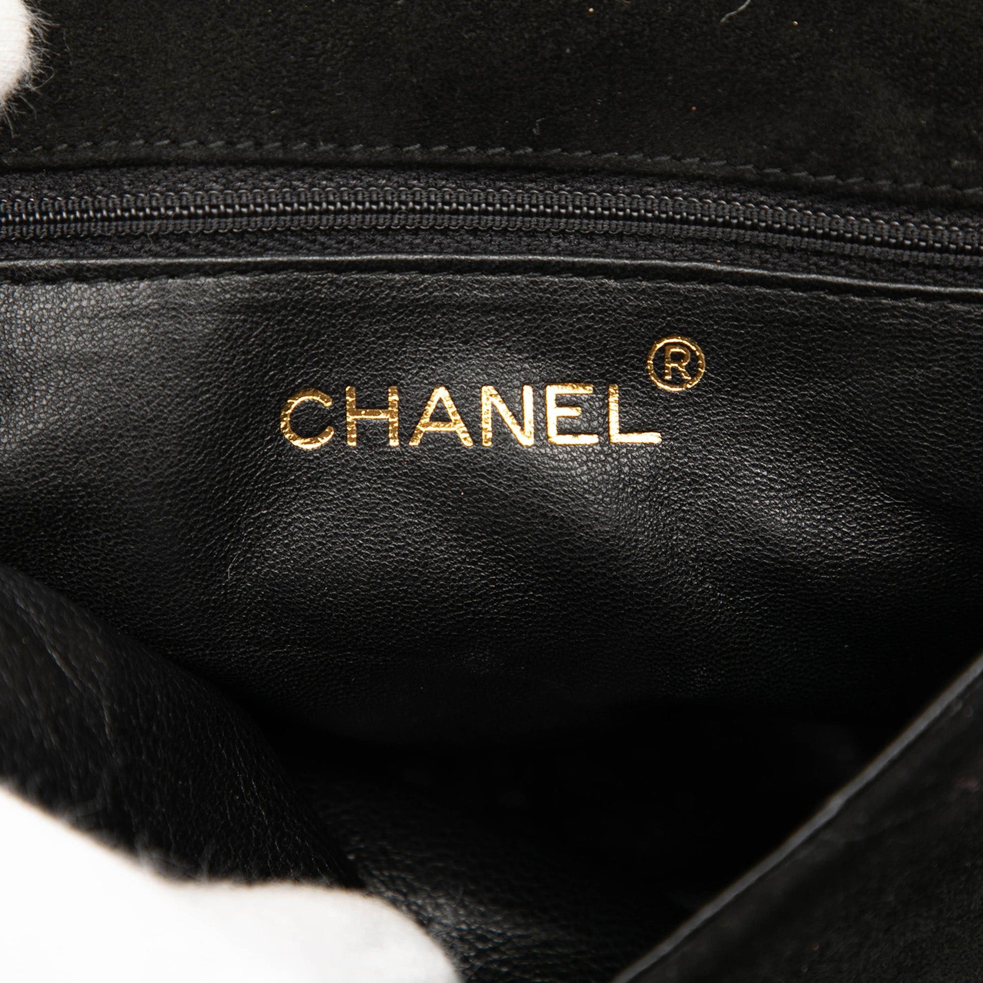 Chanel CC Suede Tassel Crossbody Size ONE SIZE - 5 Thumbnail