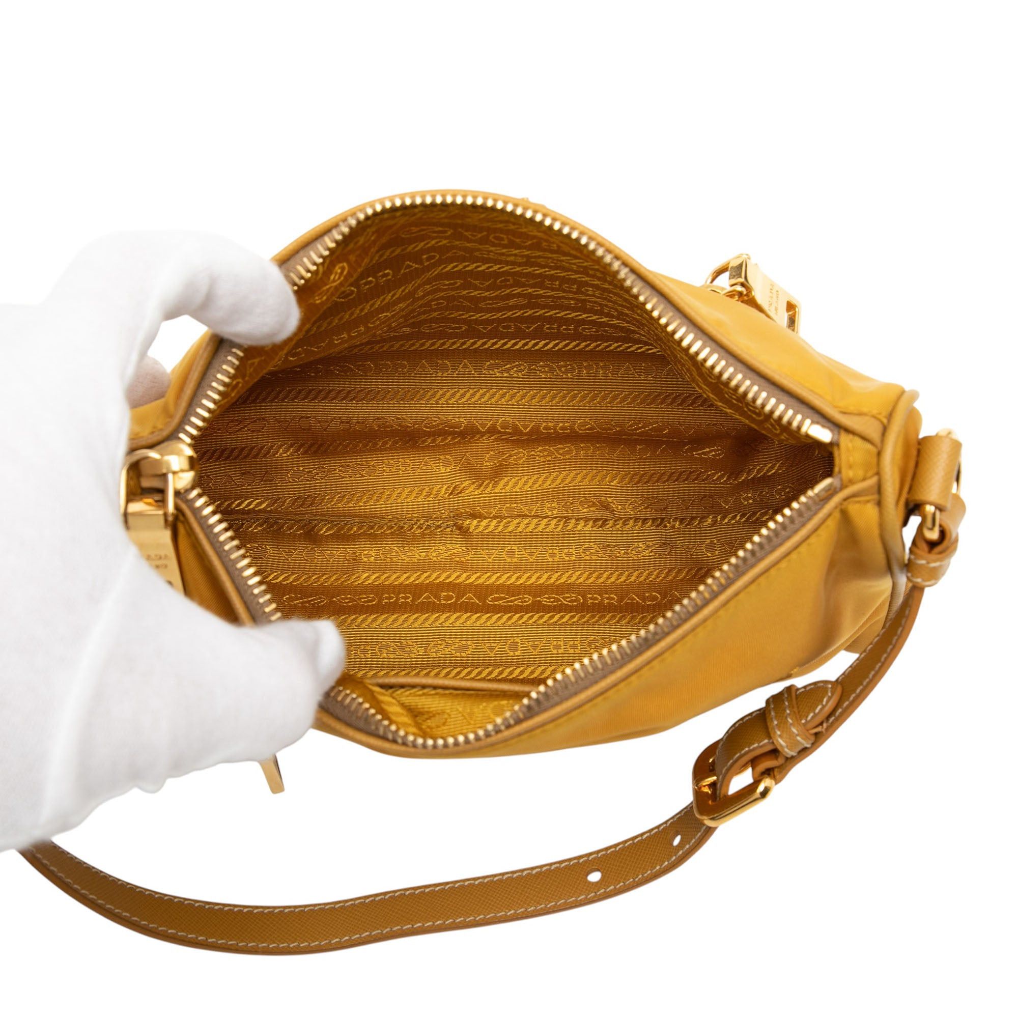 Prada Saffiano Trimmed Tessuto Handbag Size ONE SIZE - 4 Thumbnail