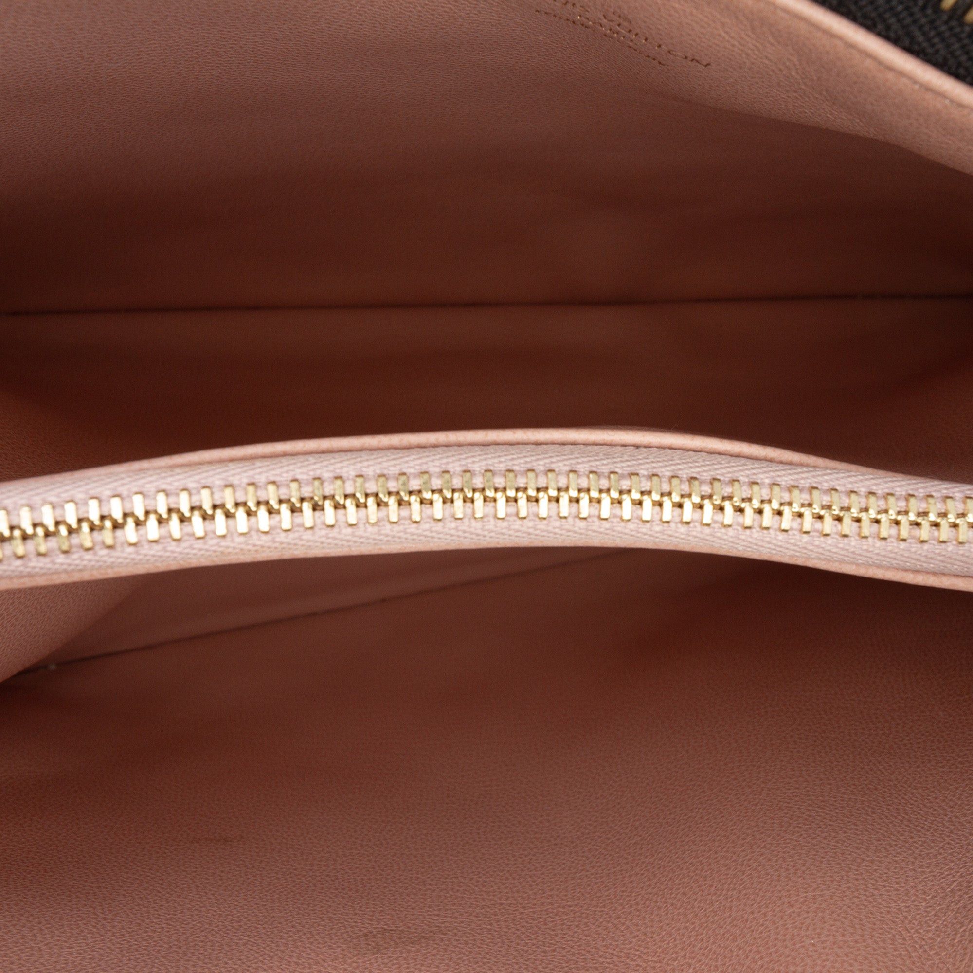 Louis Vuitton Monogram Embossed Puffy Lambskin Coussin PM Size ONE SIZE - 4 Thumbnail