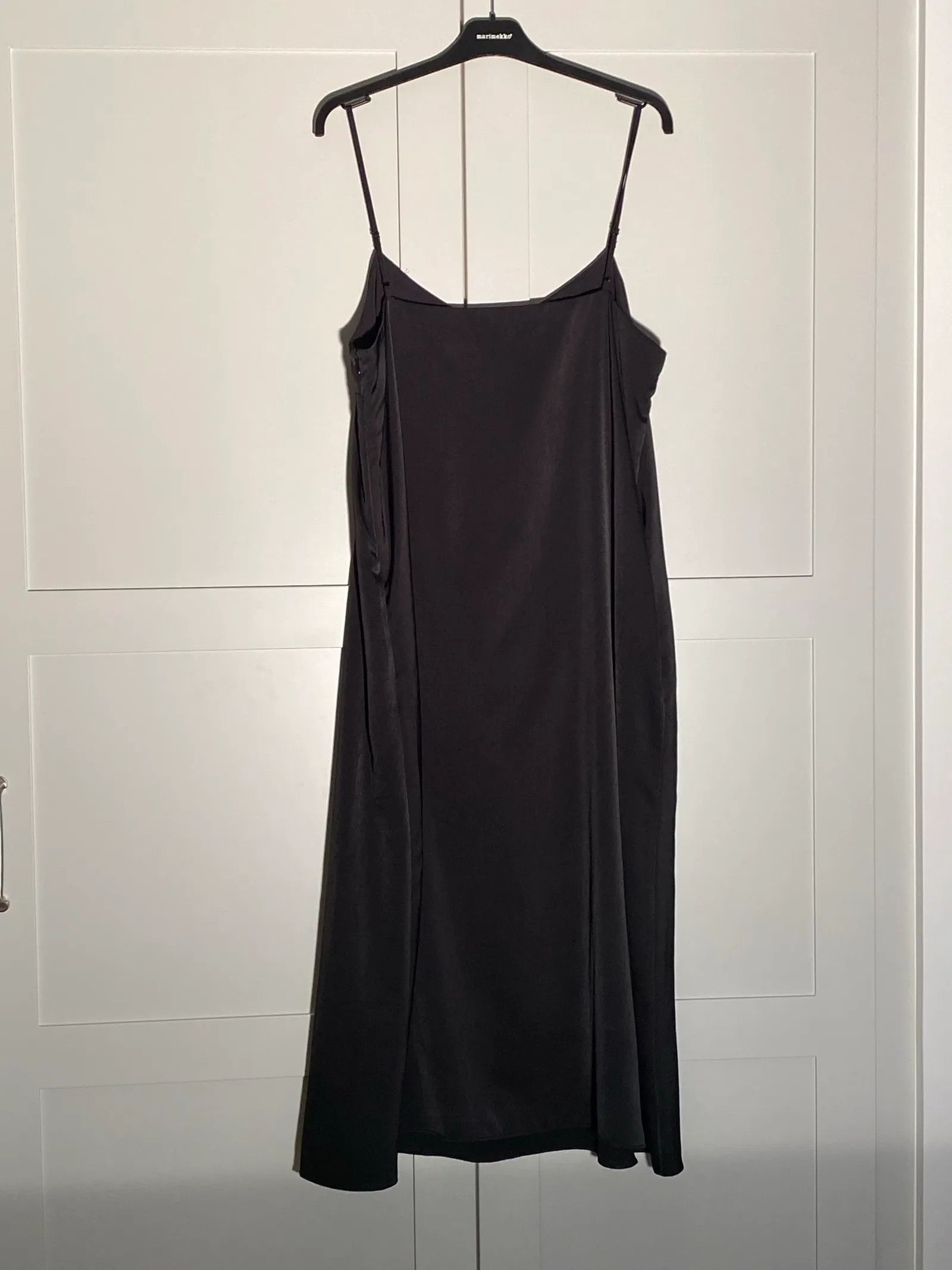 Uniqlo Uniqlo Dress Size XL / US 12-14 / IT 48-50 - 2 Thumbnail
