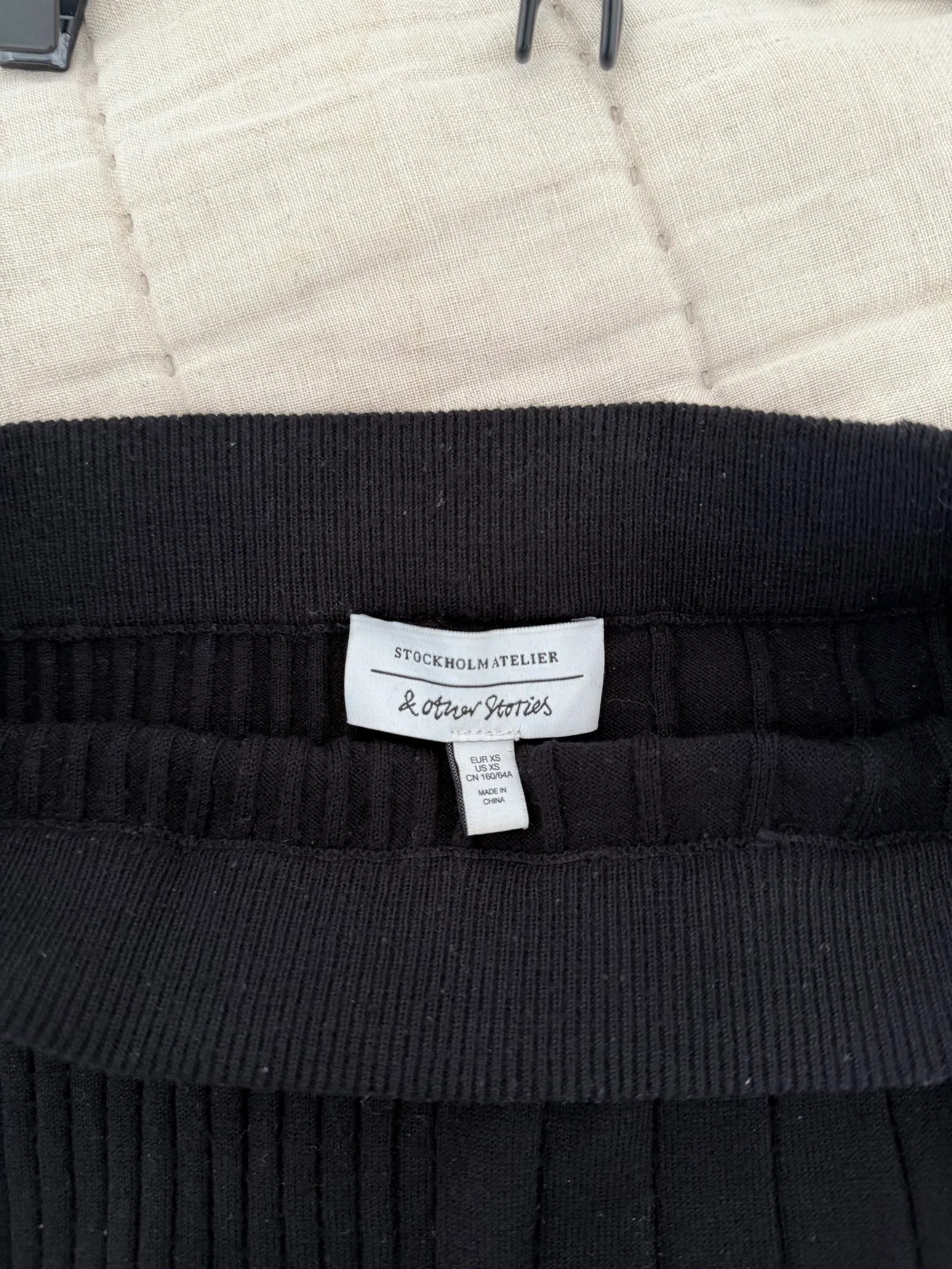 & Other Stories & Other Stories Skirt Size 25" / US 0 / IT 36 - 2 Thumbnail