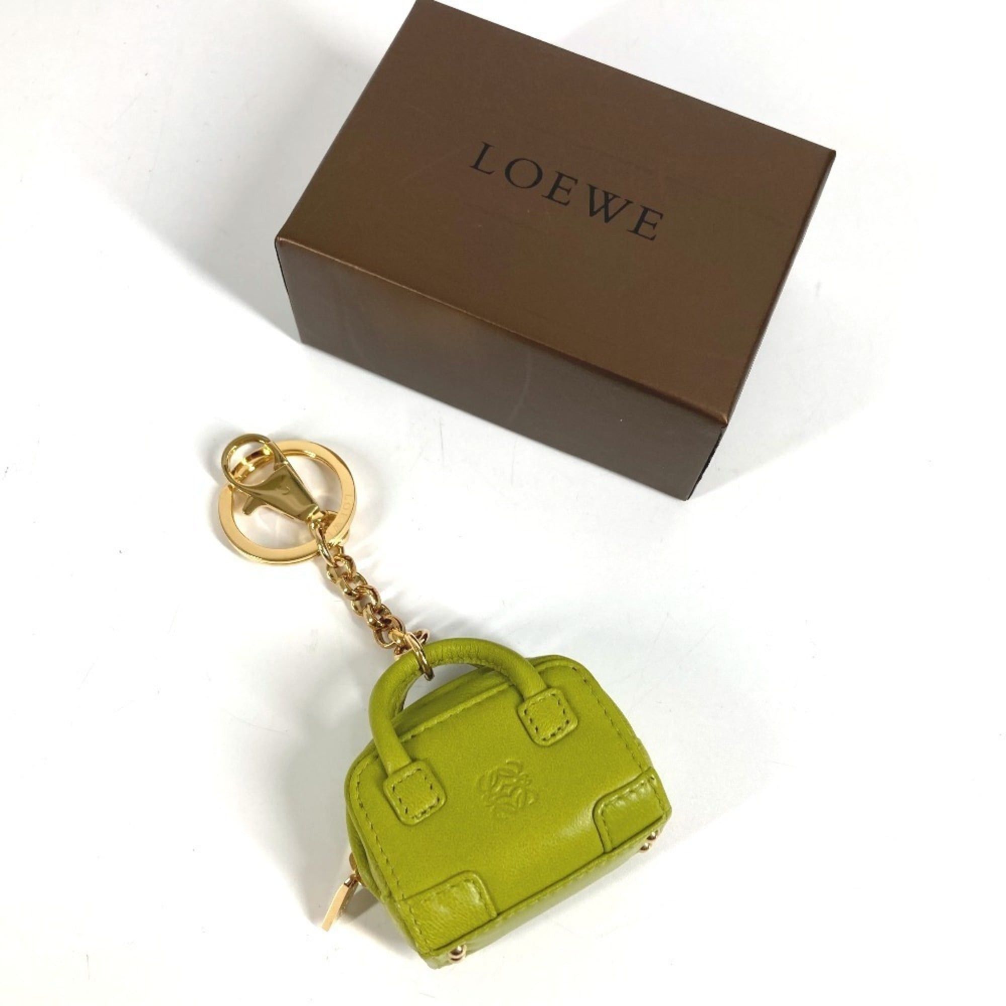 Loewe LOEWE Amazona Anagram Logo Charm, Accessory Bag Keychain, Leather, Men's/Women's, Green Size ONE SIZE - 9 Thumbnail