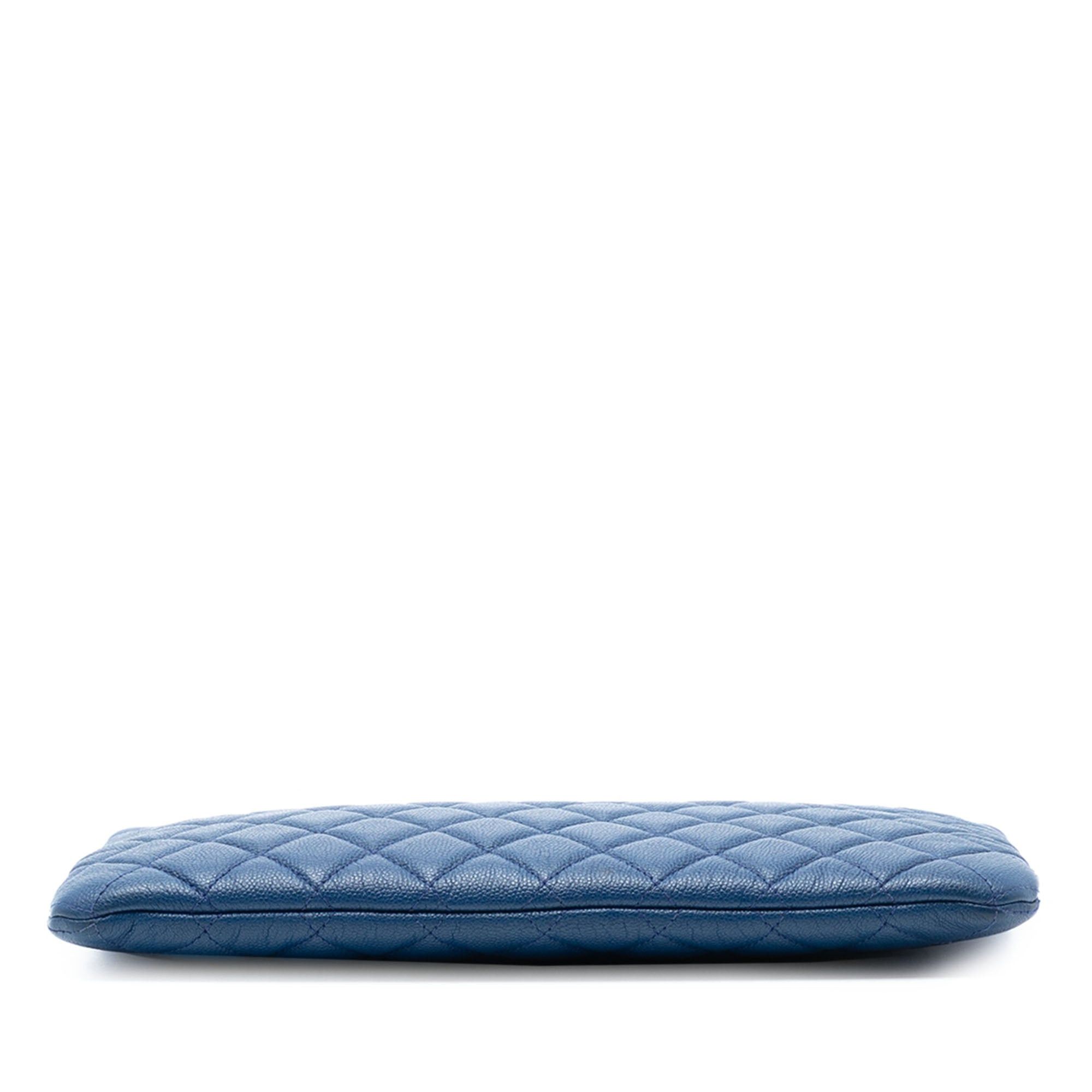 Chanel Medium Quilted Caviar Boy O Case Clutch Size ONE SIZE - 3 Thumbnail