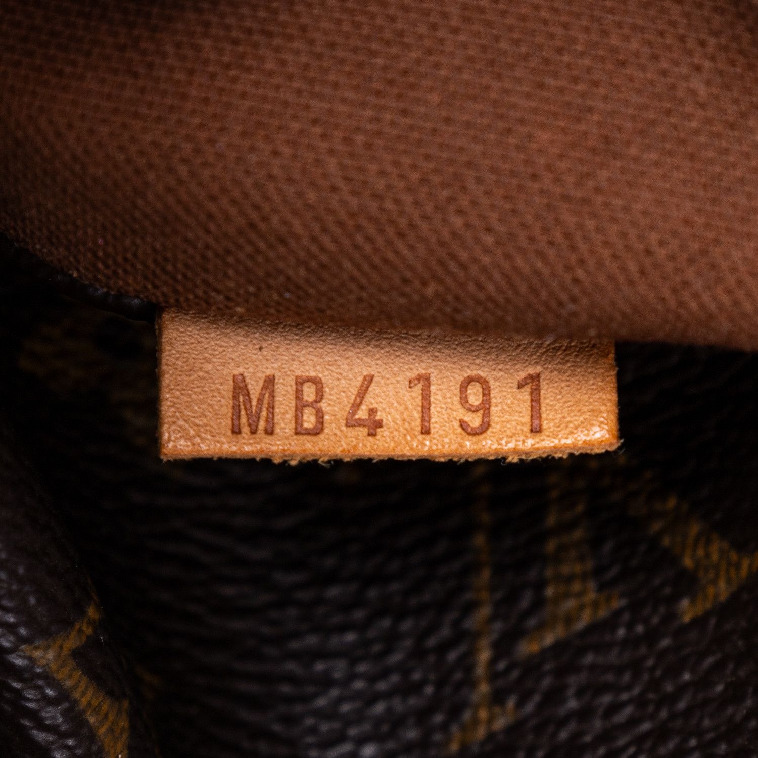 Louis Vuitton Totally MM Size ONE SIZE - 12 Thumbnail