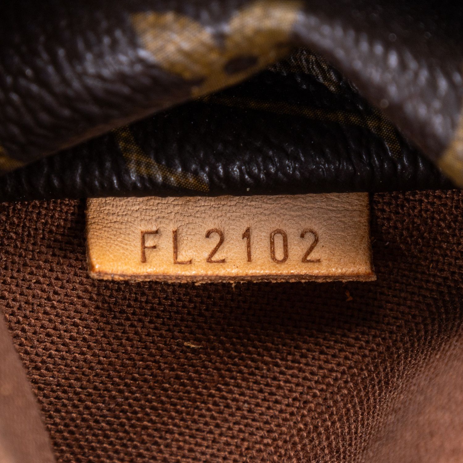 Louis Vuitton Totally PM Size ONE SIZE - 11 Thumbnail