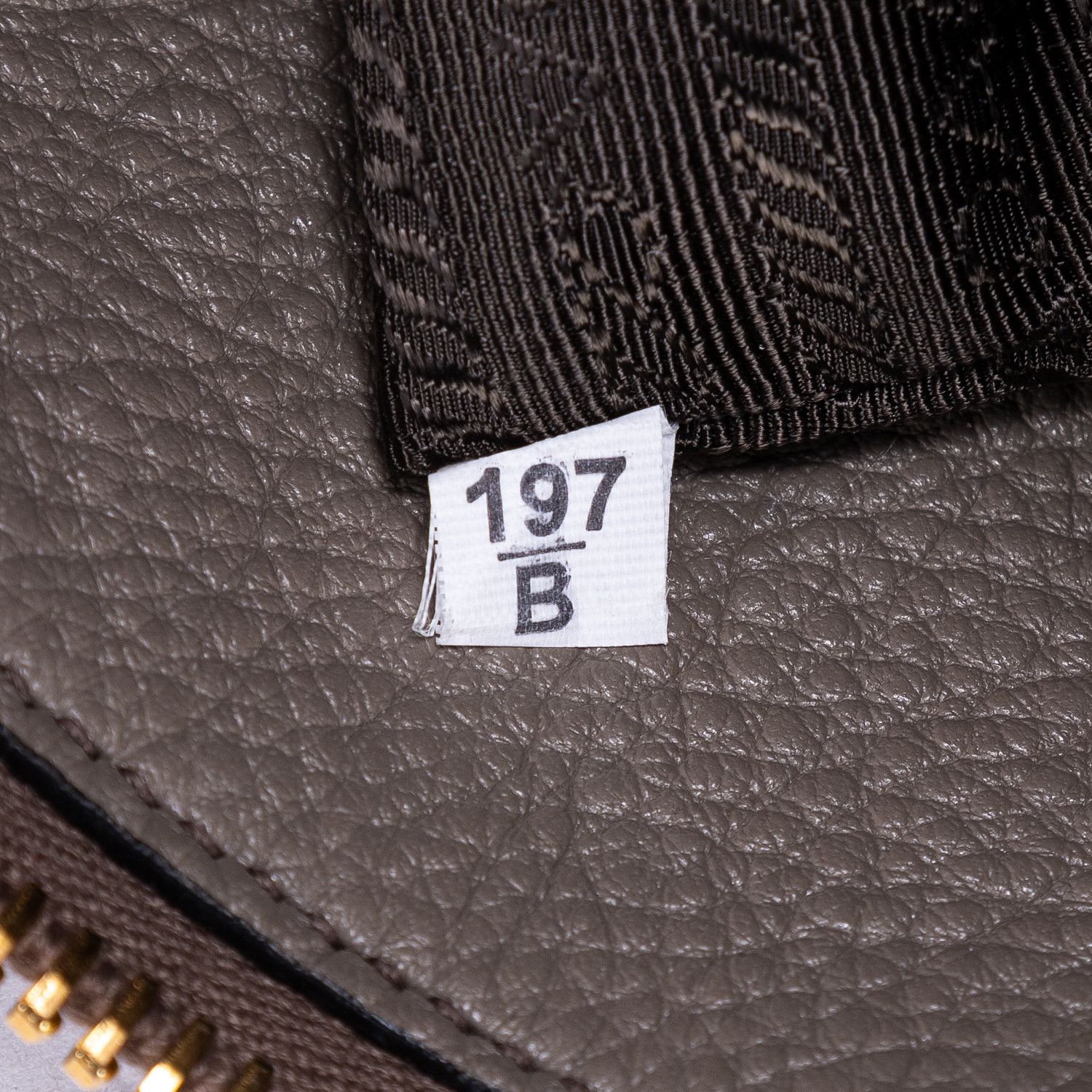 Prada Convertible Zip Tote Size ONE SIZE - 11 Thumbnail