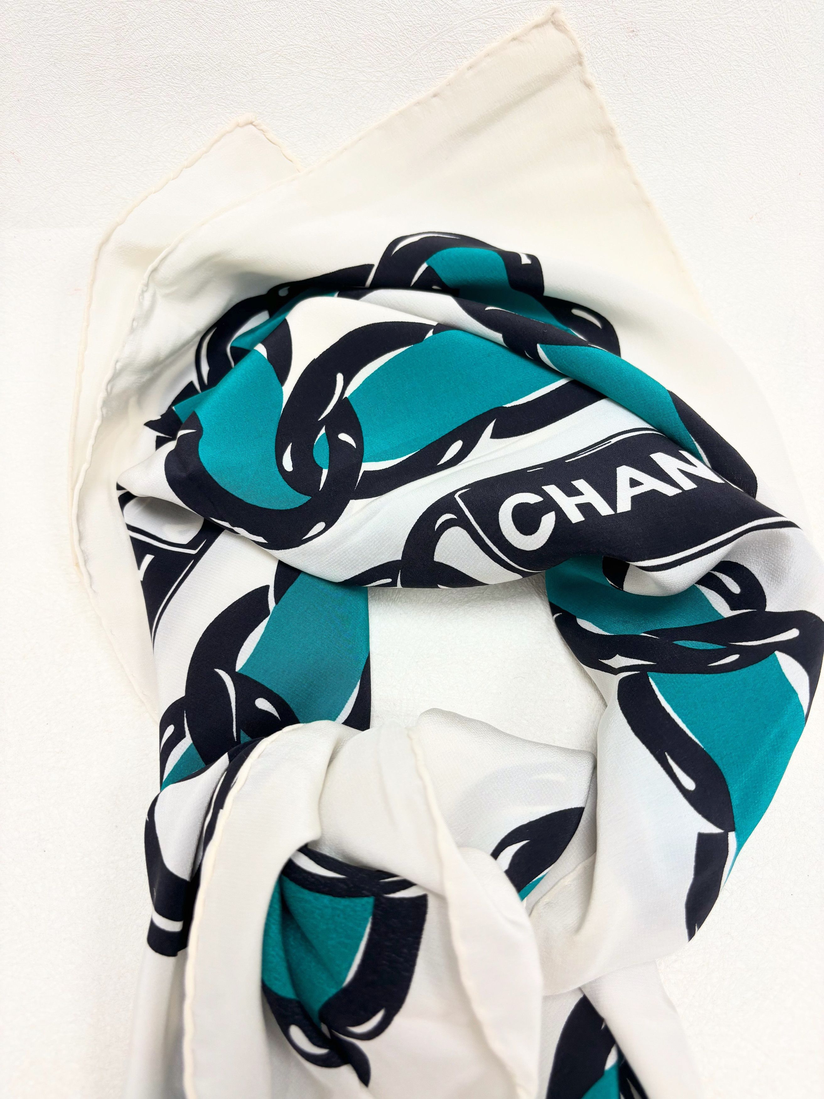 Chanel Foulard en soie Size ONE SIZE - 4 Thumbnail