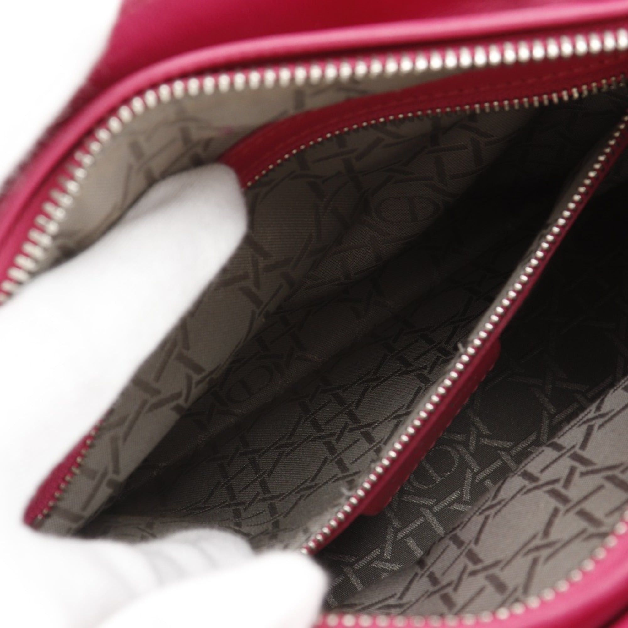 Dior Christian Dior Lady Cannage handbag, medium, 2-way shoulder bag, leather, made in Italy, fuchsia, 2-way, for women. Size ONE SIZE - 7 Thumbnail