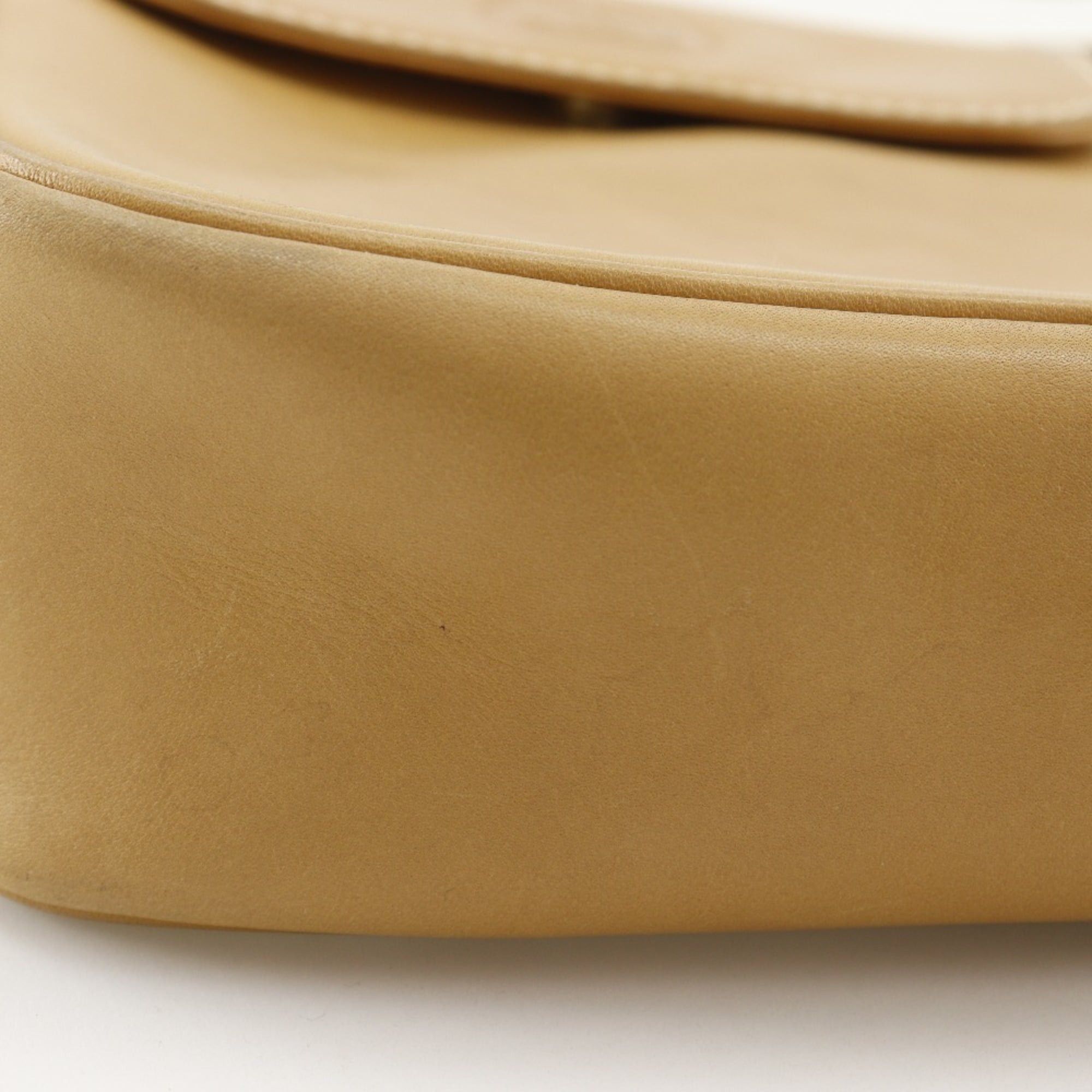 Gucci Gucci Old Shoulder Bag, Vintage Calfskin, Beige, A5, Double Zipper, Gucci, Women's Size ONE SIZE - 11 Thumbnail