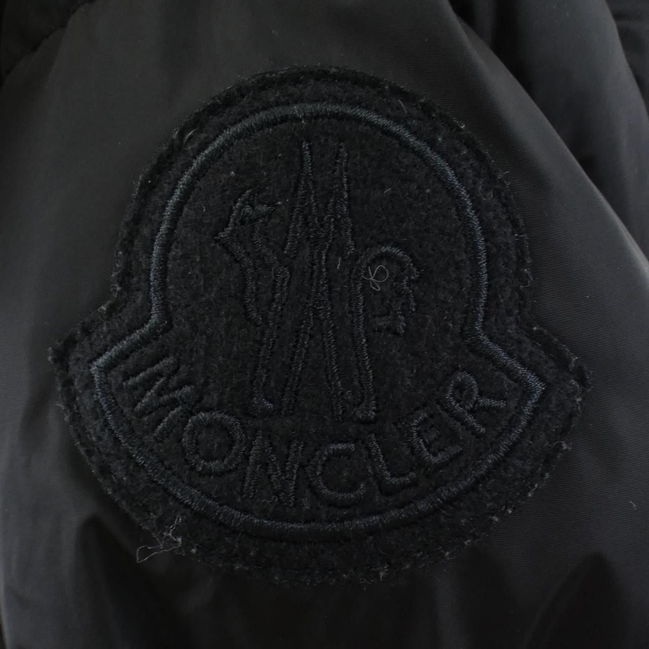 Moncler Moncler Moncler ALOES C0068 Down Jacket Textile Outerwear ALOES DUTY FREE for USA Size ONE SIZE - 8 Thumbnail