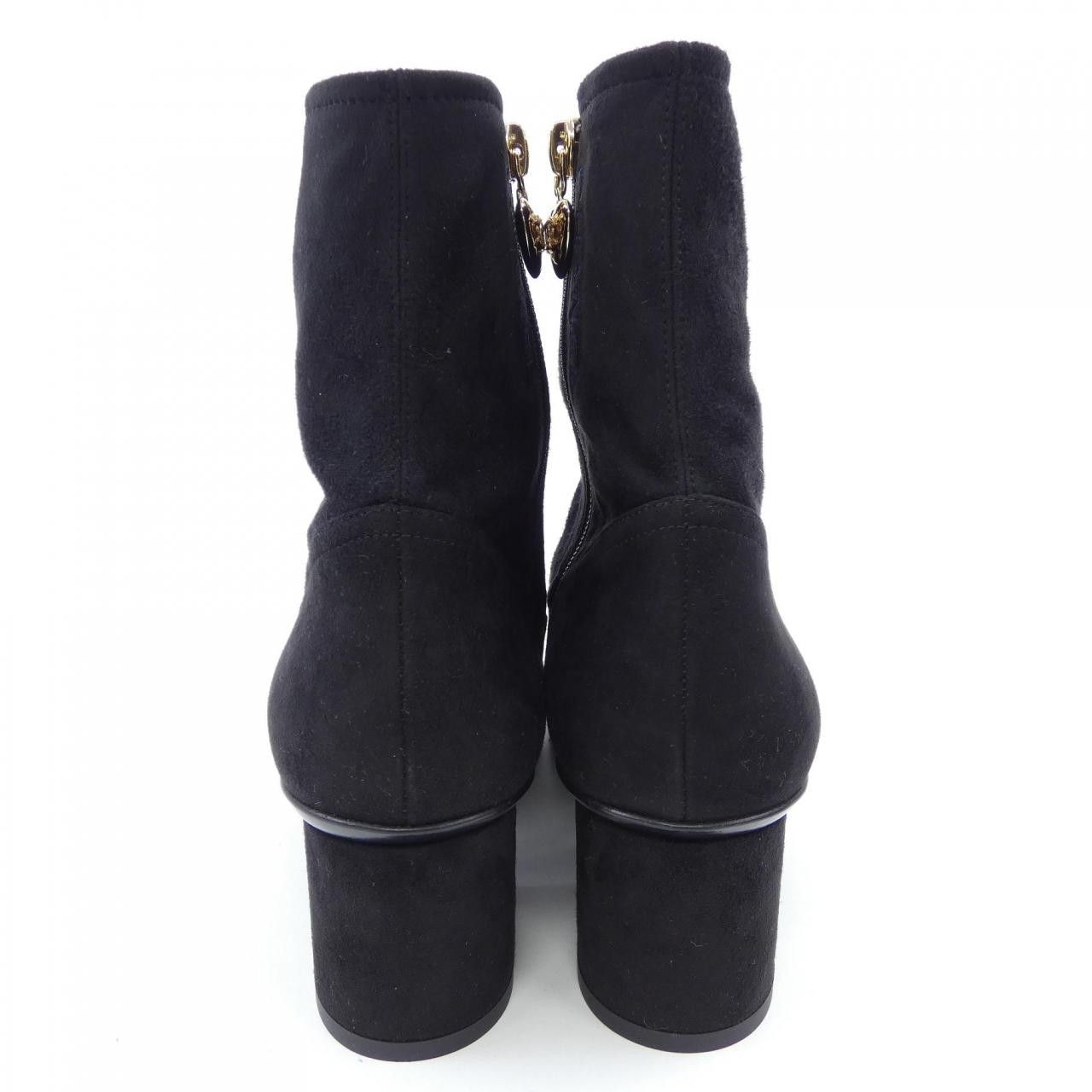Chanel Chanel Chanel Suede Kidskin Patented Calfskin Boots Leather Shoes G45196B13944 DUTY FREE for USA Size ONE SIZE - 5 Thumbnail