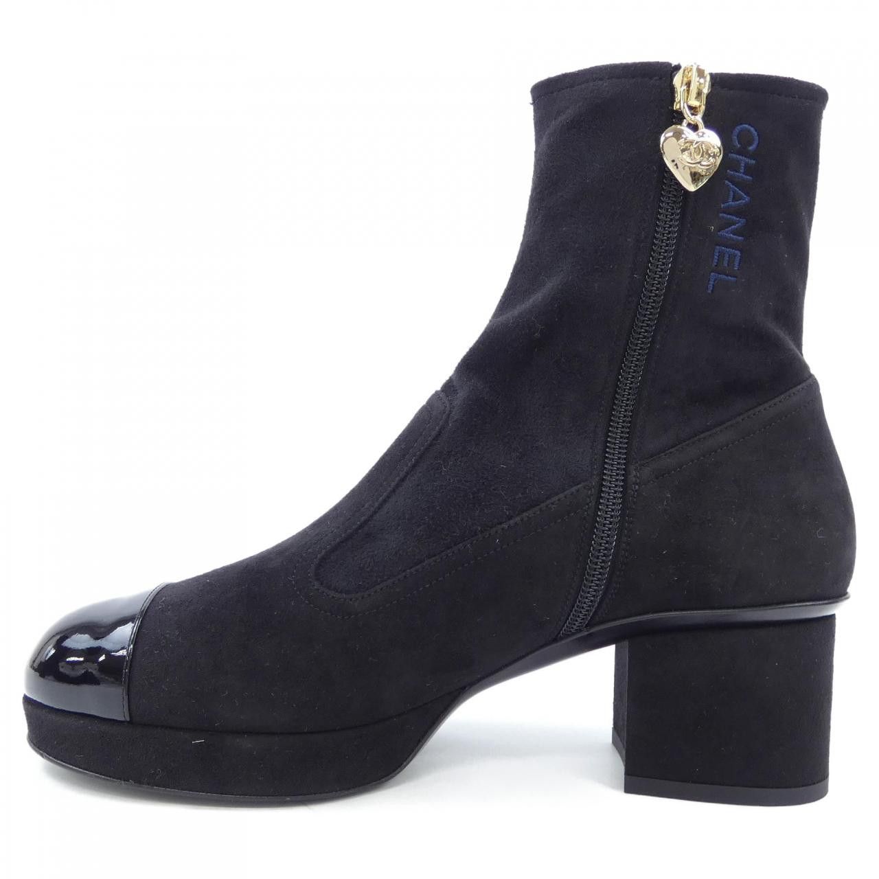 Chanel Chanel Chanel Suede Kidskin Patented Calfskin Boots Leather Shoes G45196B13944 DUTY FREE for USA Size ONE SIZE - 2 Thumbnail