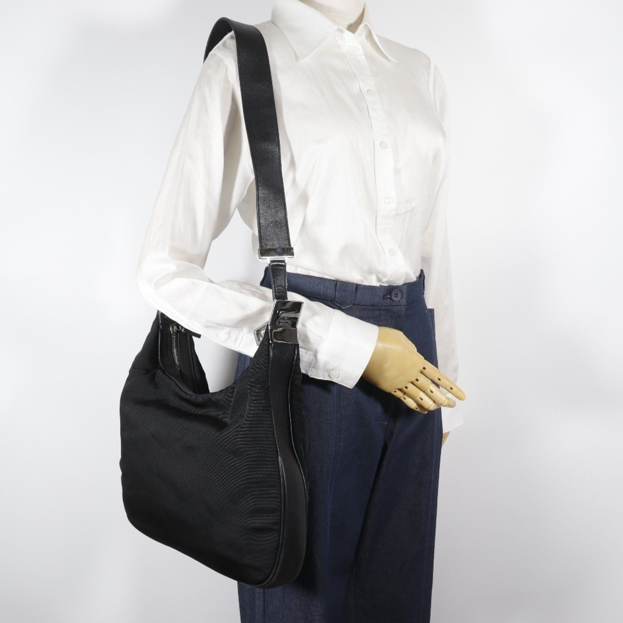 Gucci Gucci Shoulder Bag 001.3341.3444 Nylon Canvas Black A5 Women's Size ONE SIZE - 14 Thumbnail