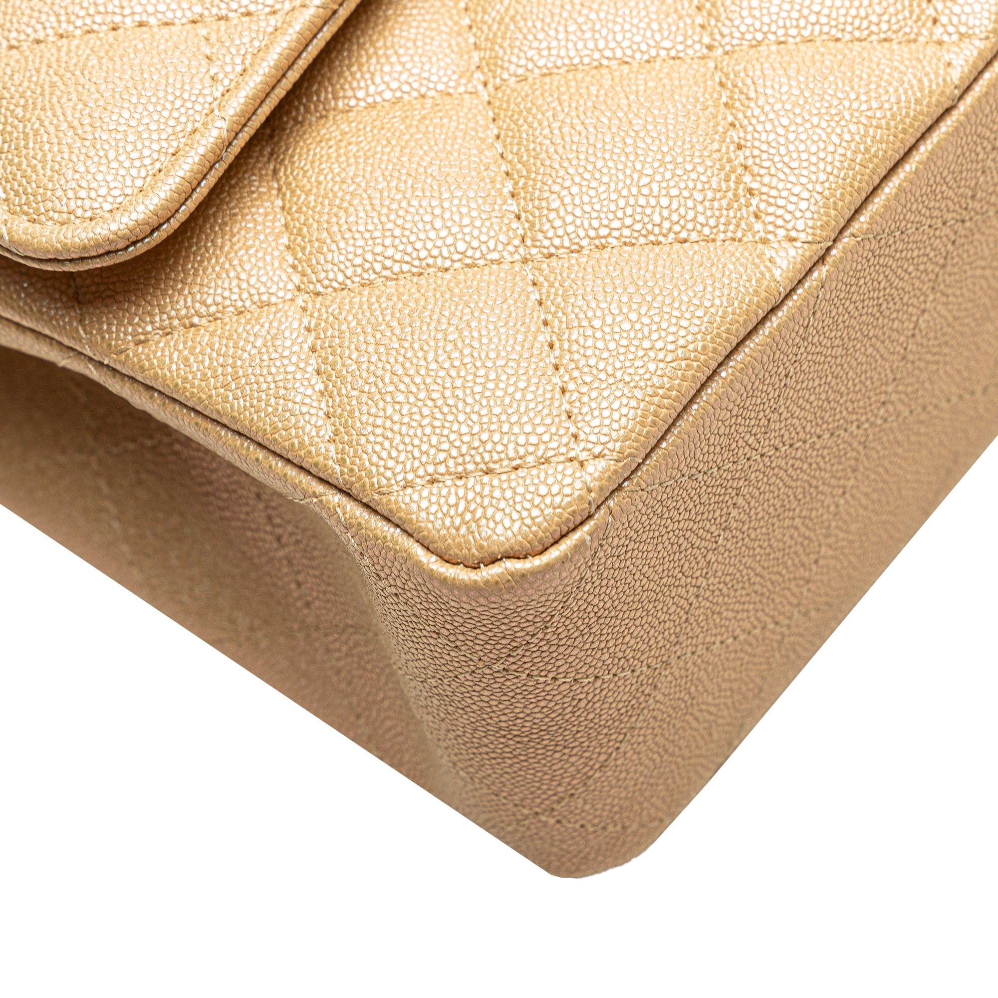 Chanel Medium Classic Iridescent Caviar Double Flap Size ONE SIZE - 11 Thumbnail